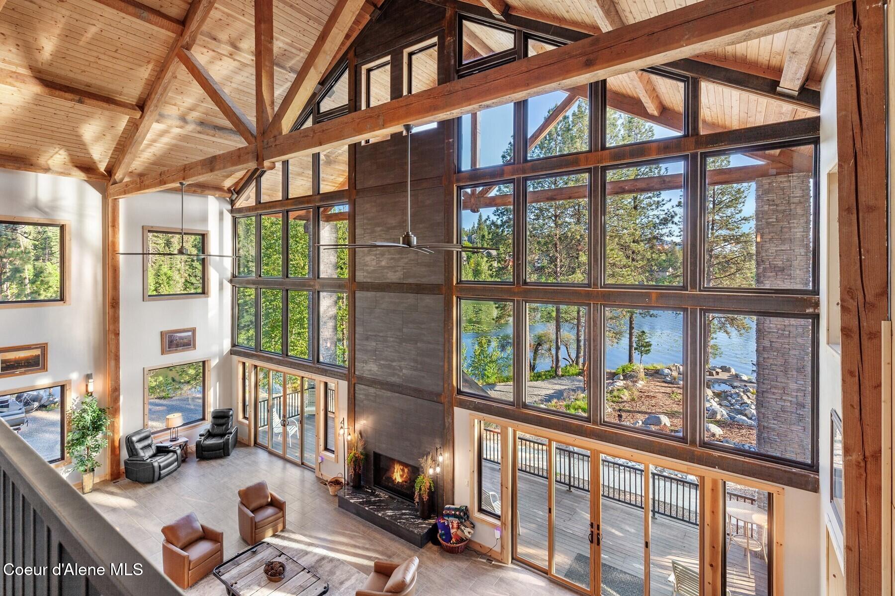 14318 N Waters Edge Ct