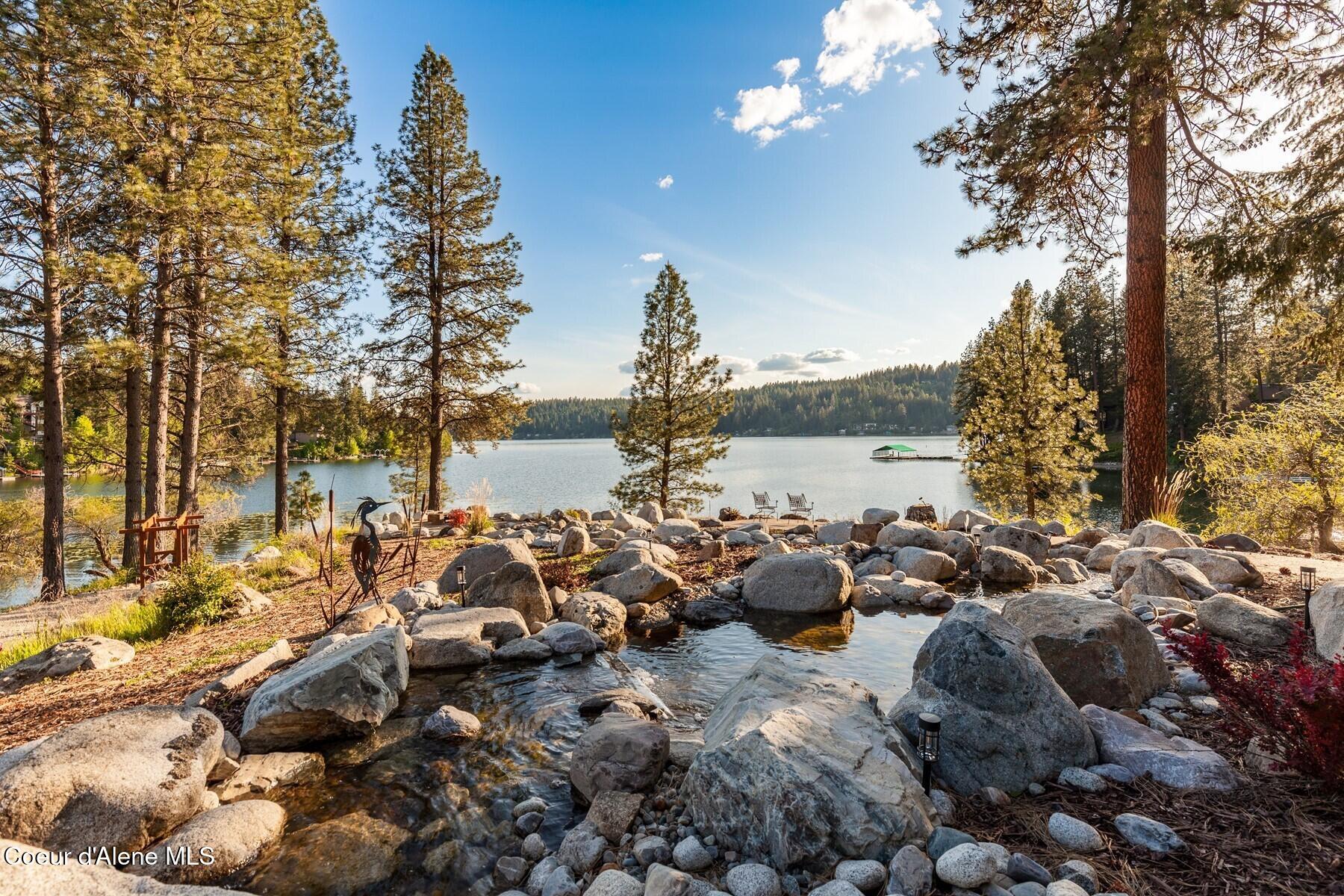 14318 N Waters Edge Ct