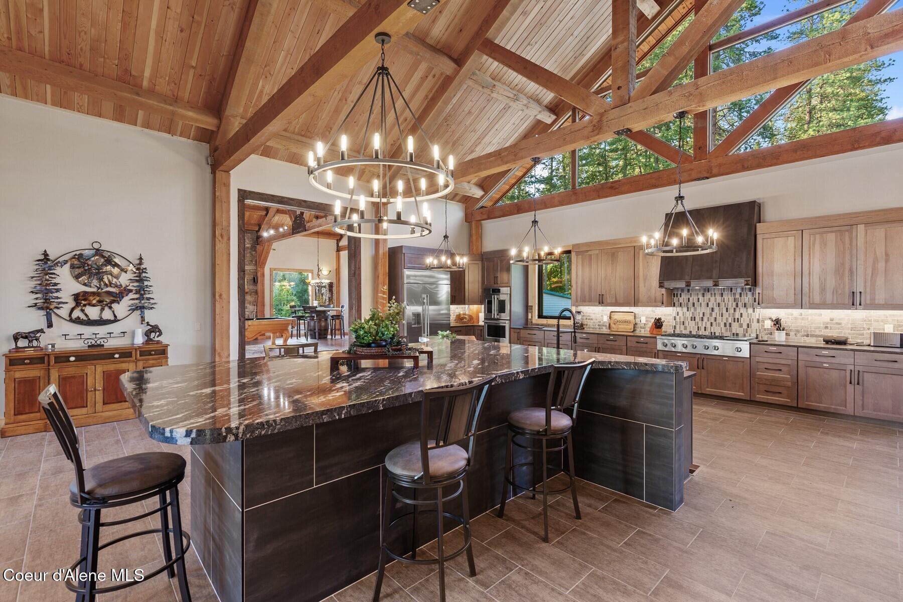 14318 N Waters Edge Ct