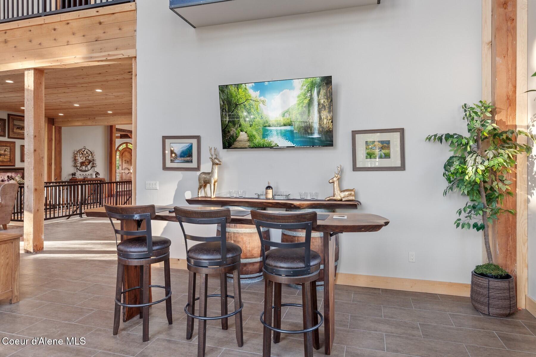 14318 N Waters Edge Ct