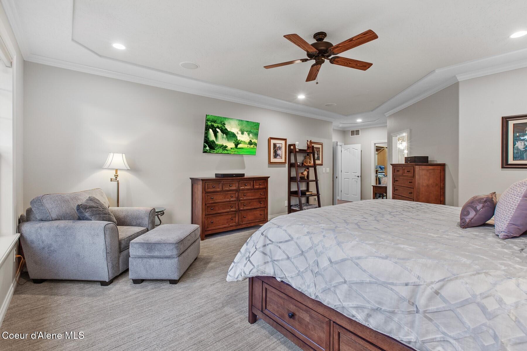12155 N Yearling Circle