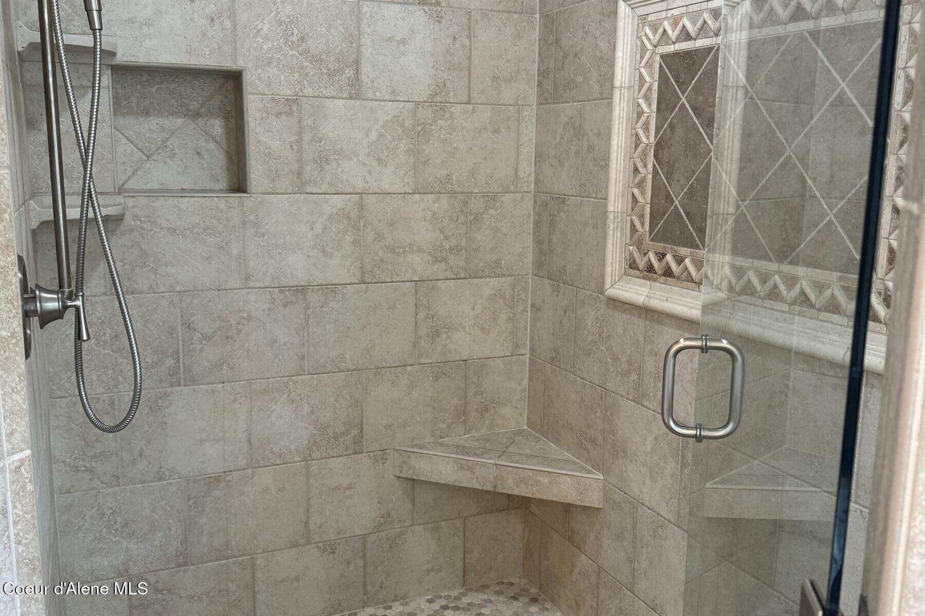 12155 N Yearling Circle