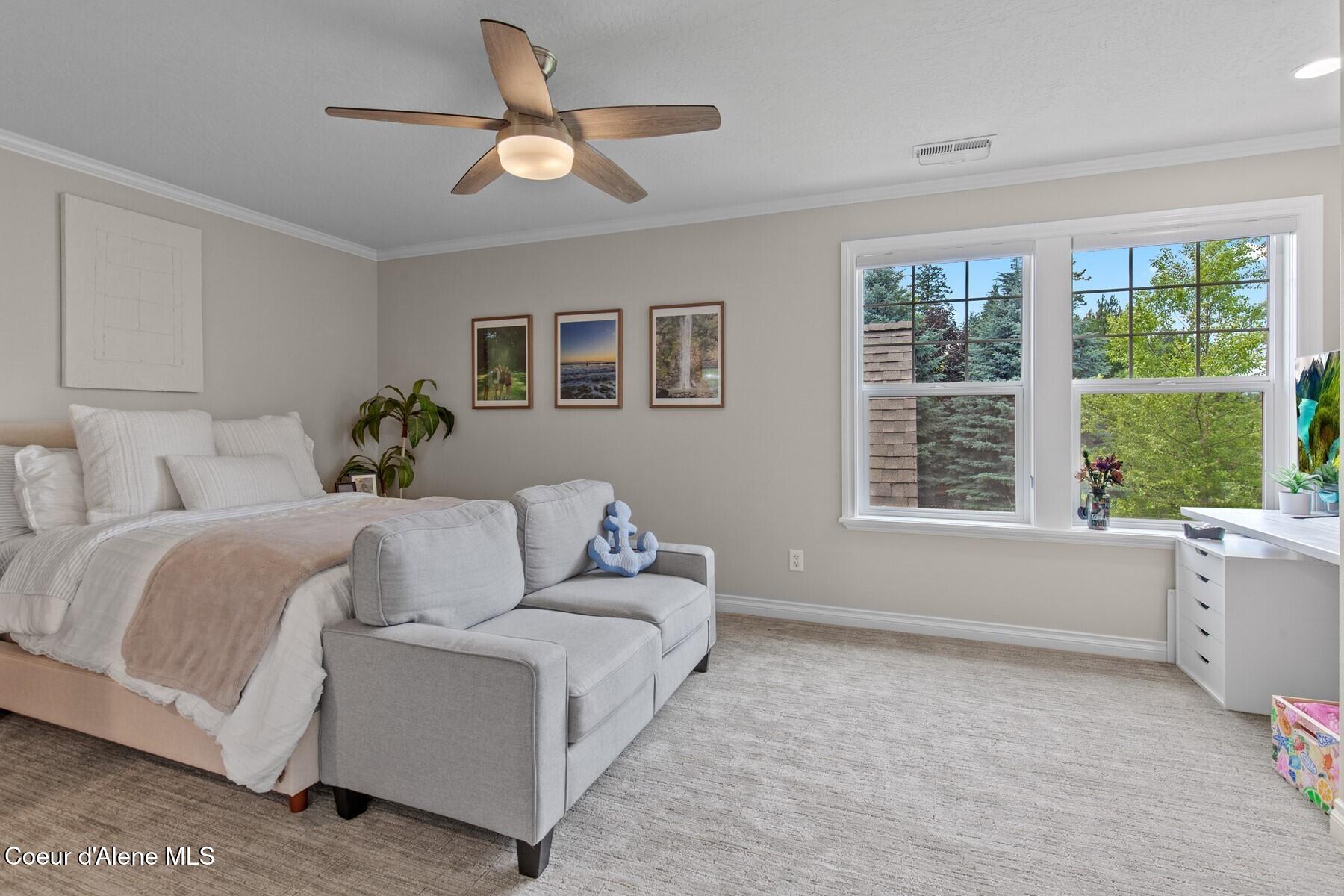 12155 N Yearling Circle