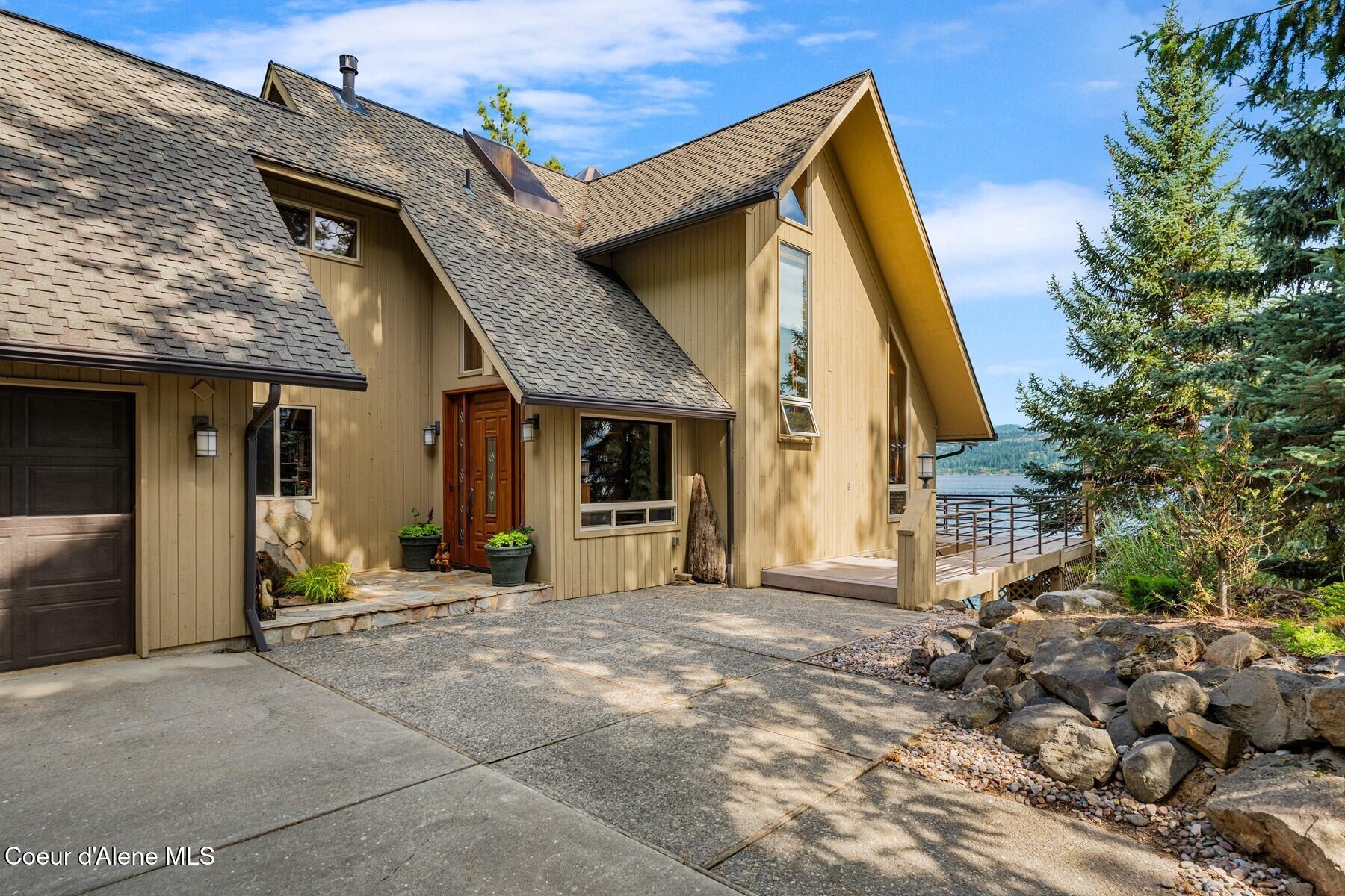 1750 W Valhalla Rd