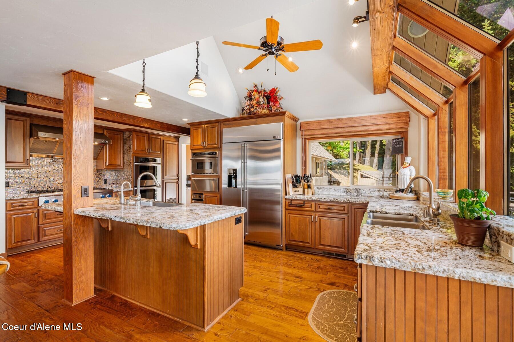 1750 W Valhalla Rd