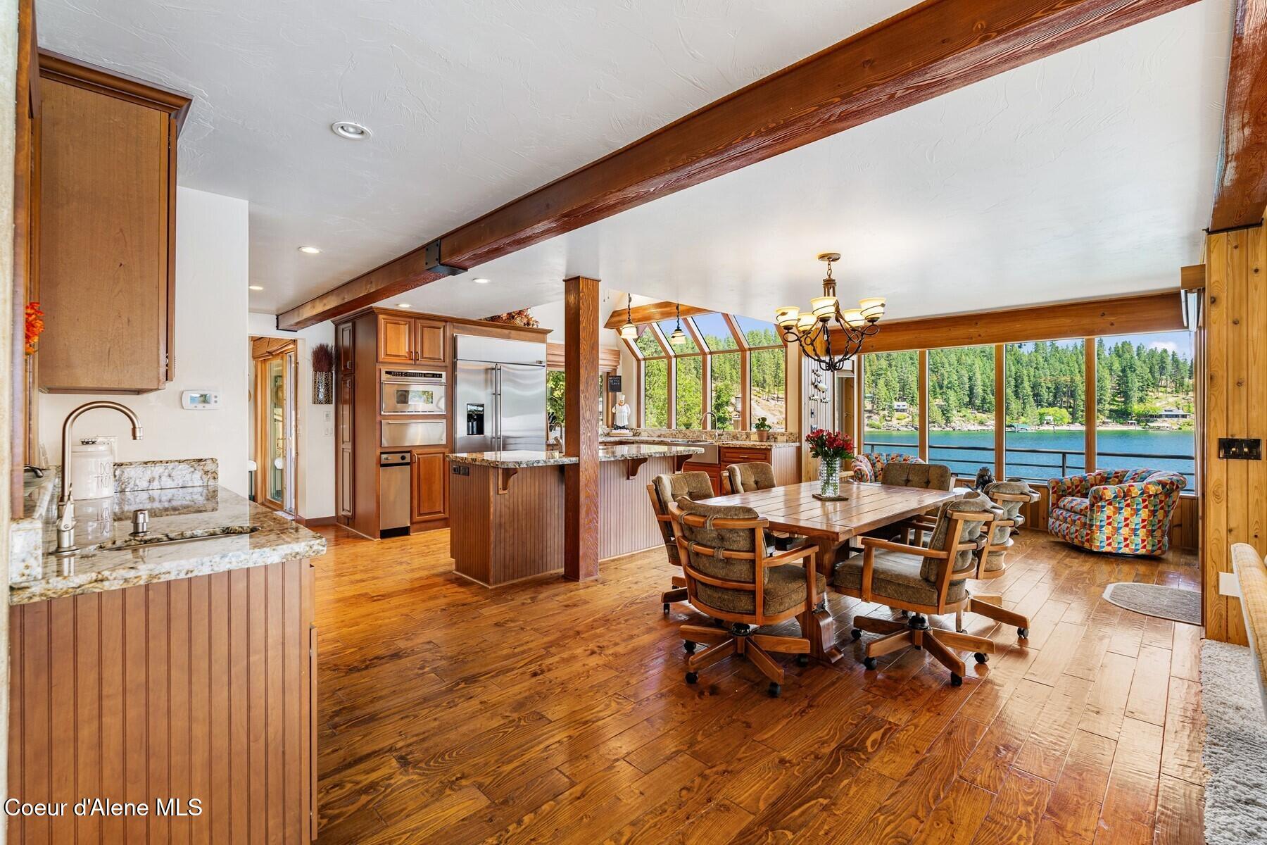 1750 W Valhalla Rd
