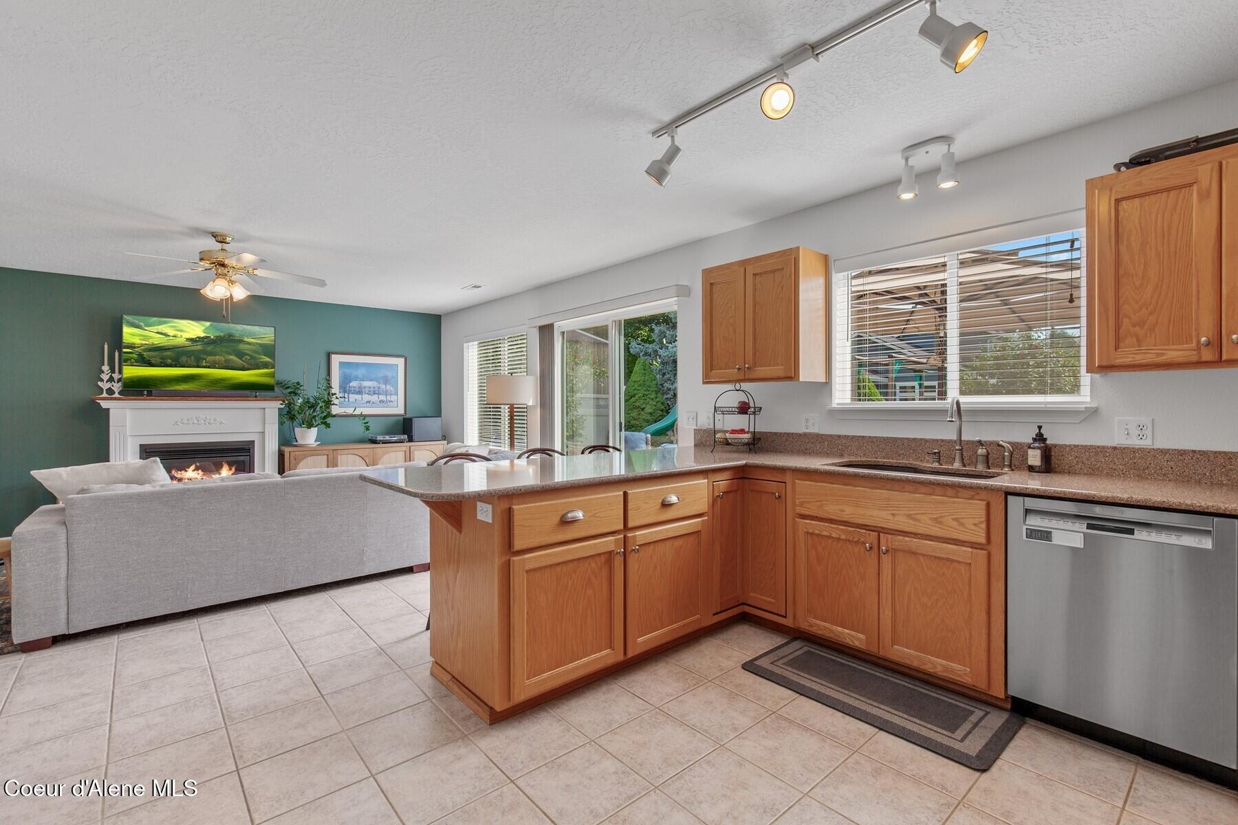 9178 N Entiate Dr