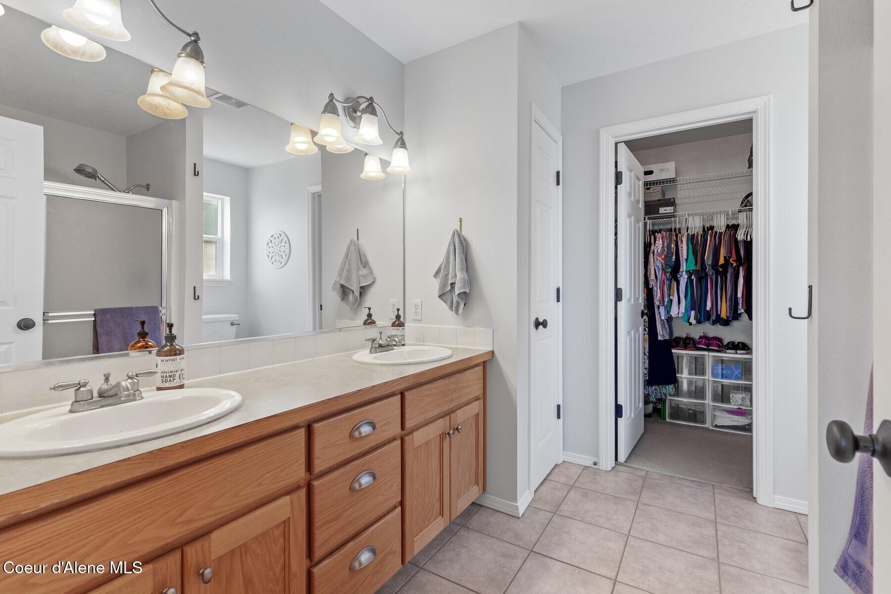 9178 N Entiate Dr