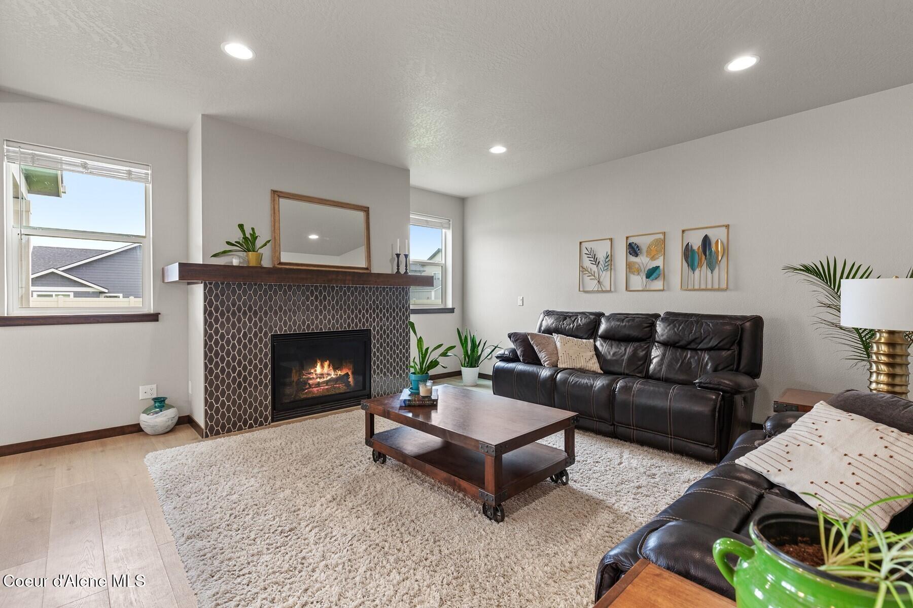 4258 W Enclave Way