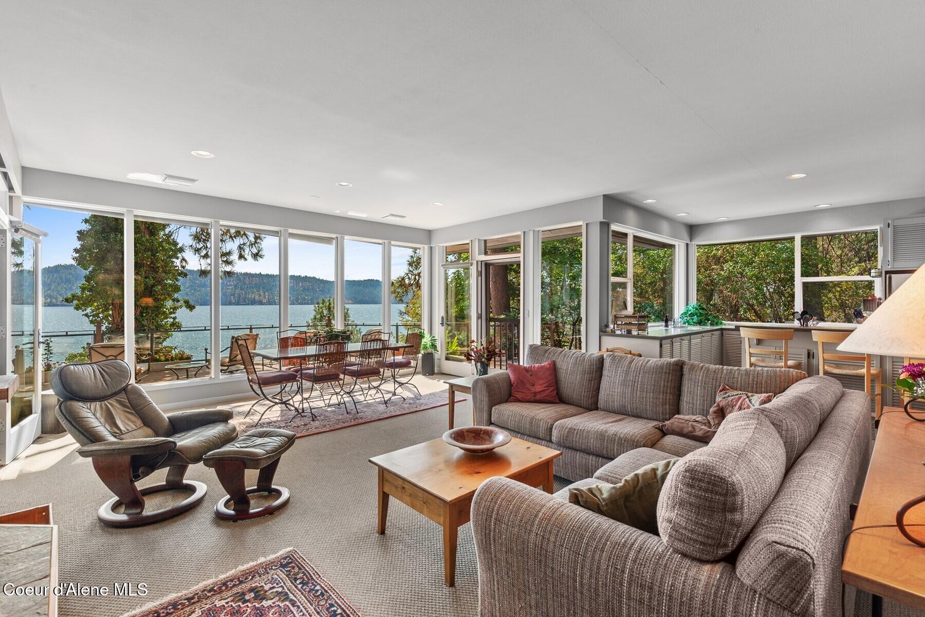 6578 W Rockford Bay Rd