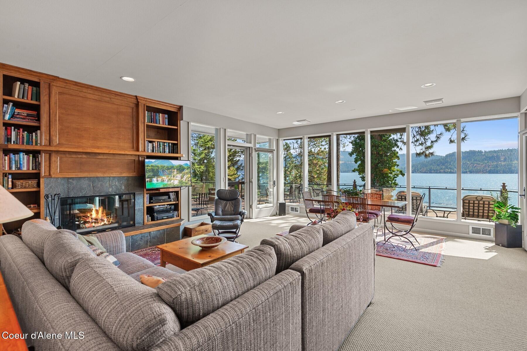 6578 W Rockford Bay Rd