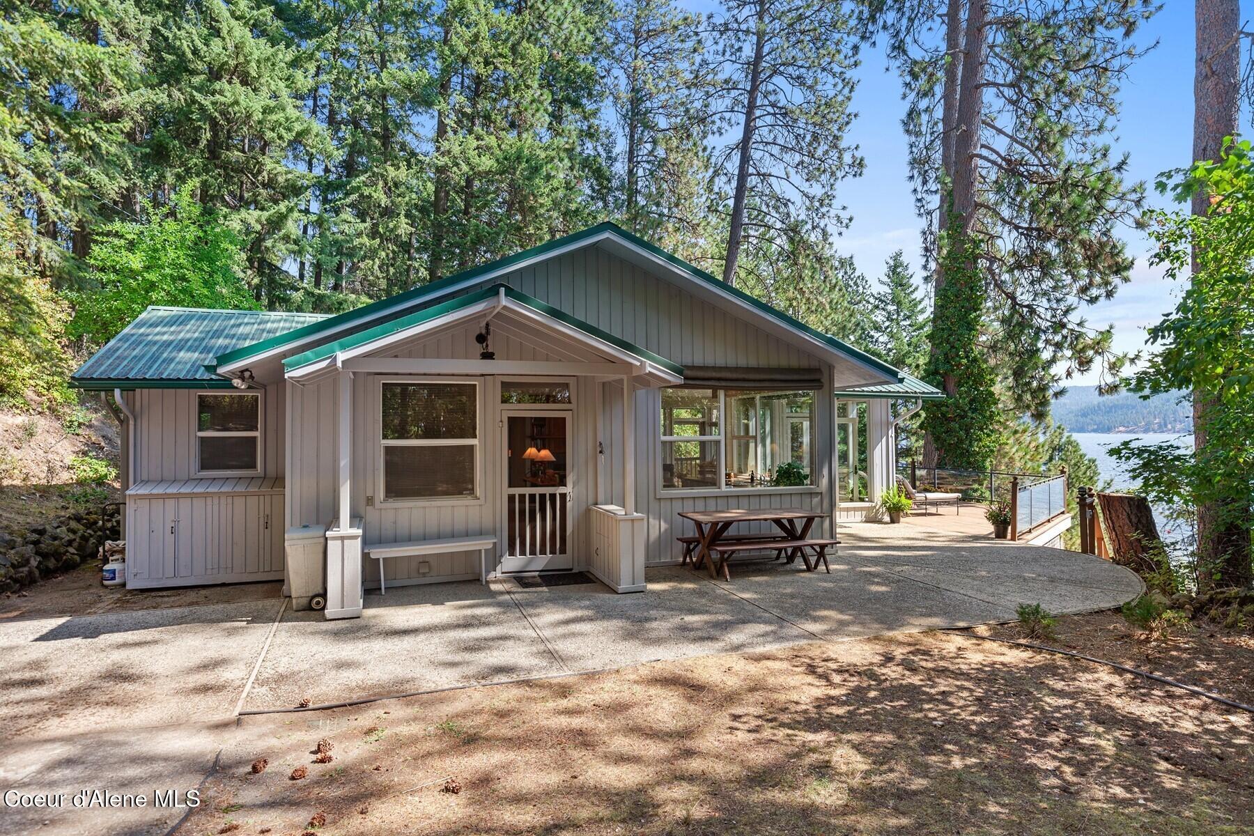 6578 W Rockford Bay Rd