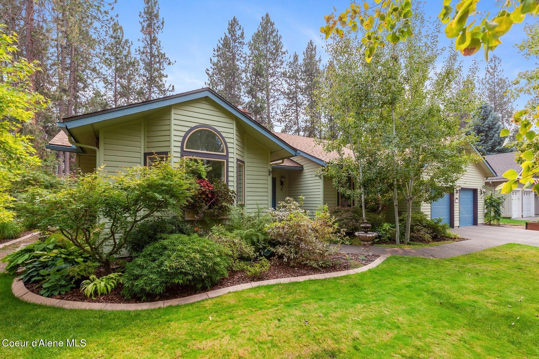 3867 W Fairway Dr, Coeur d'Alene