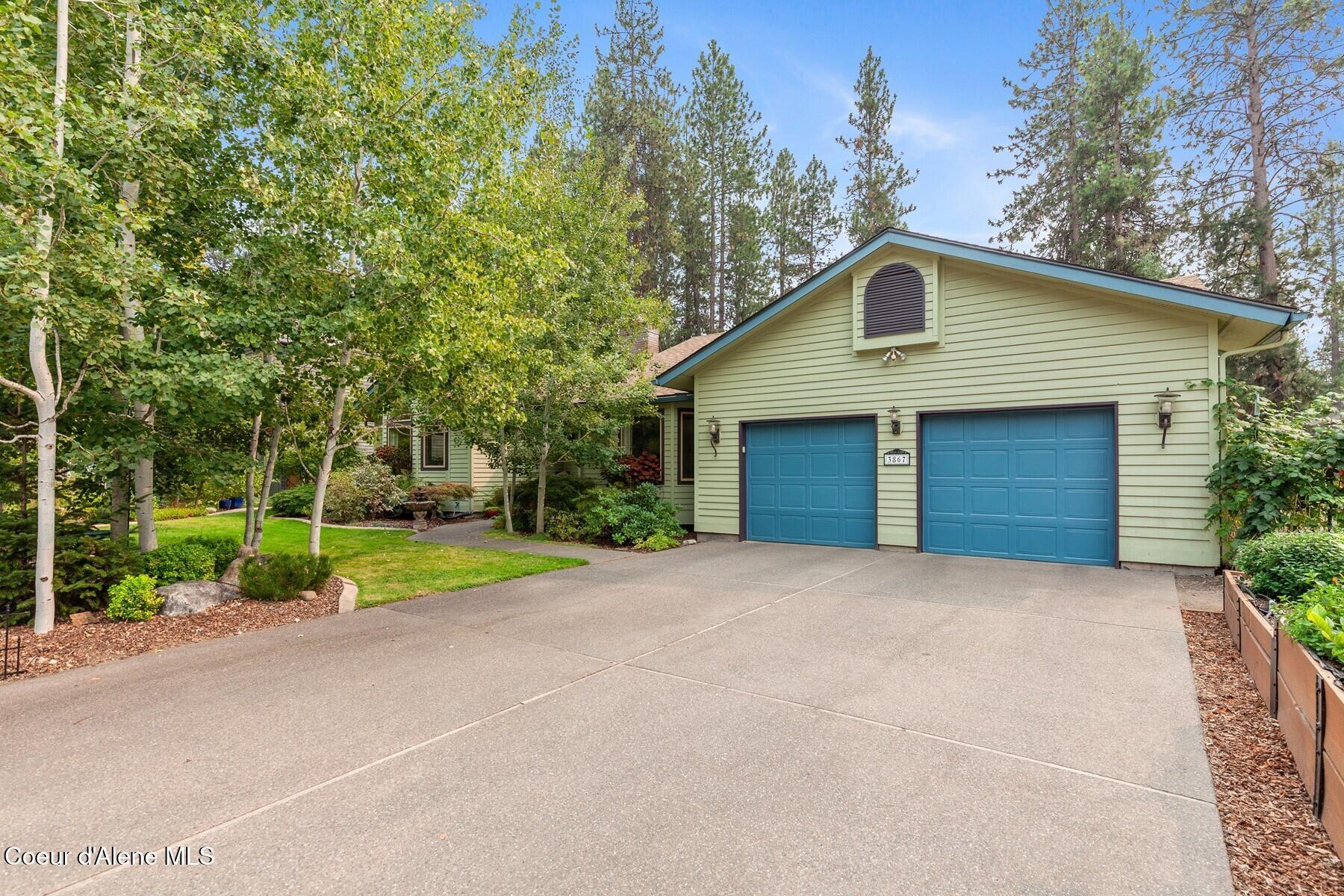 3867 W Fairway Dr, Coeur d'Alene