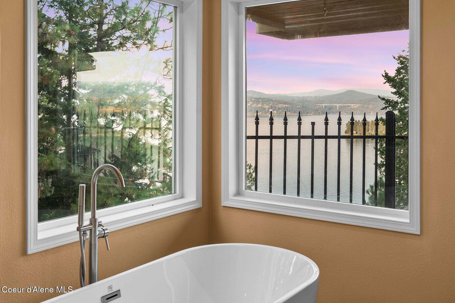 5003 S Bay Pointe Way, Coeur d'Alene