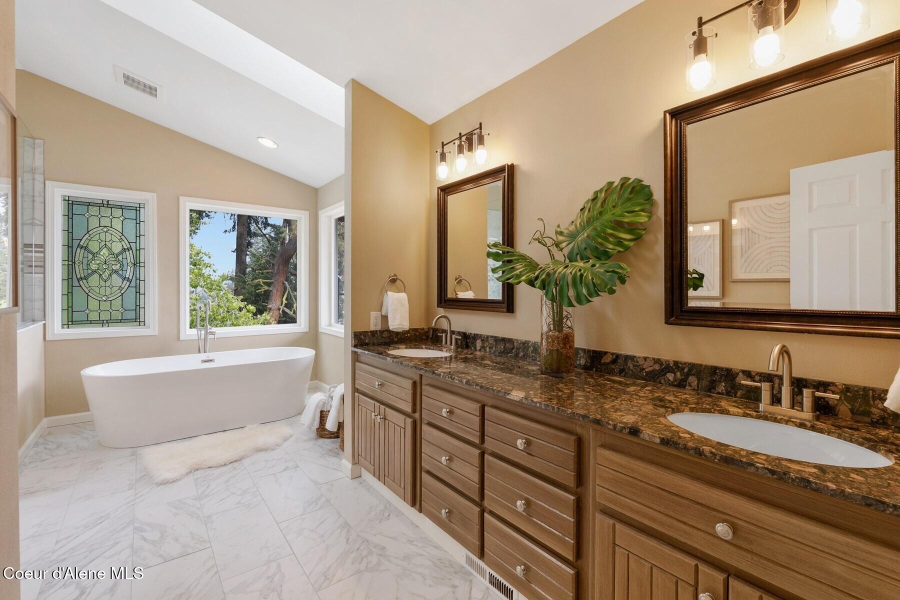 5003 S Bay Pointe Way, Coeur d'Alene