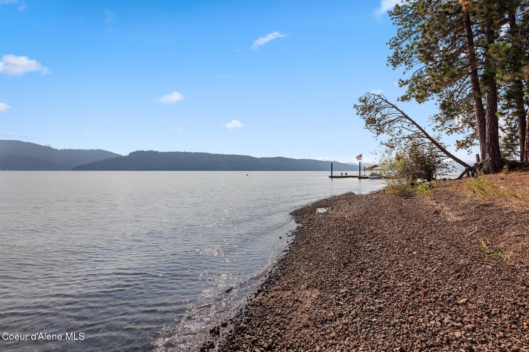 6570 W Rockford Bay Rd, Coeur d'Alene