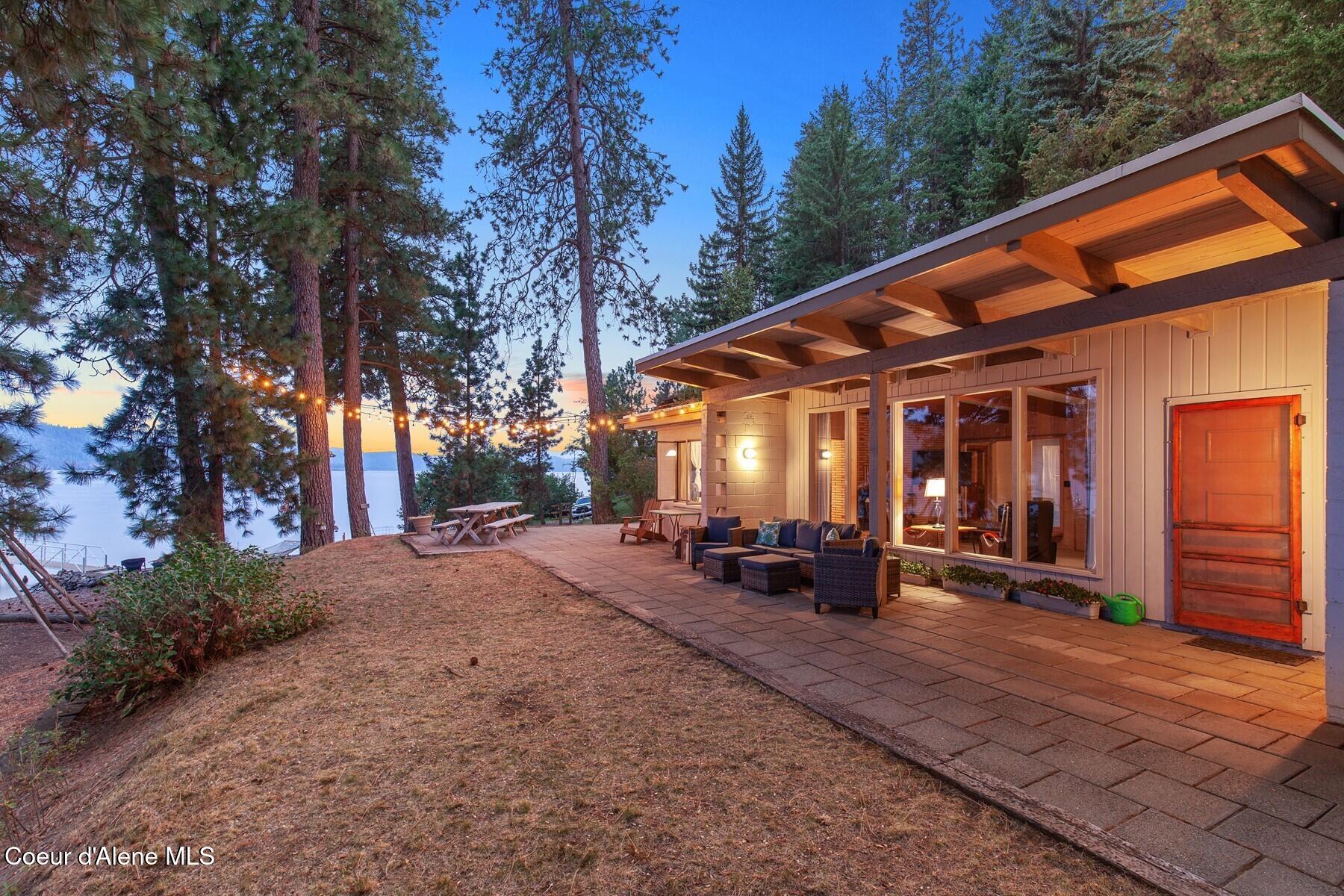 6570 W Rockford Bay Rd, Coeur d'Alene