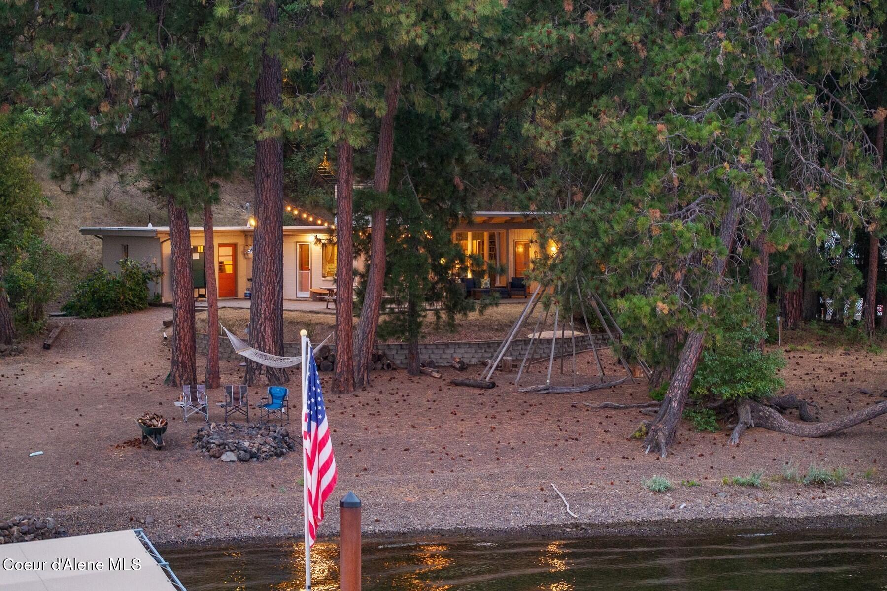 6570 W Rockford Bay Rd, Coeur d'Alene