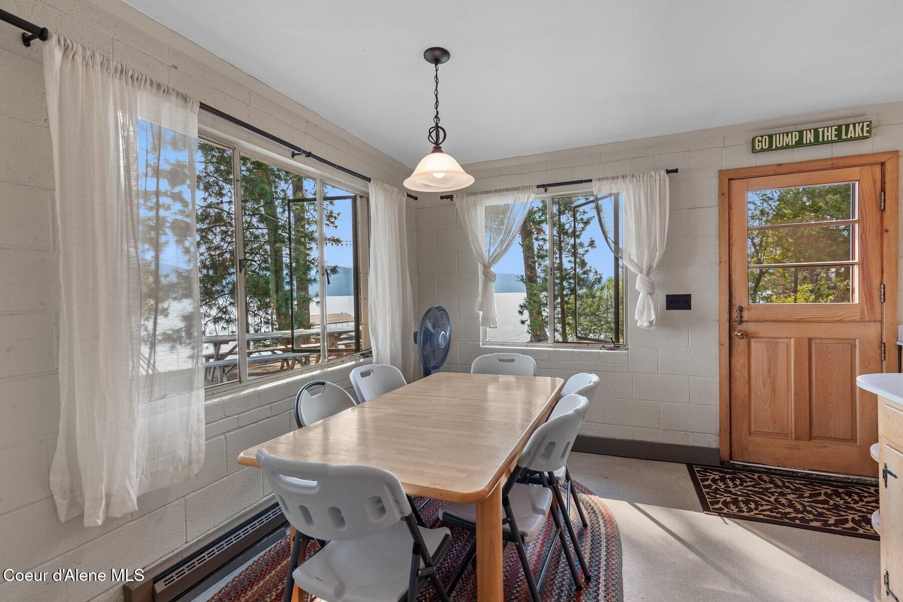 6570 W Rockford Bay Rd, Coeur d'Alene