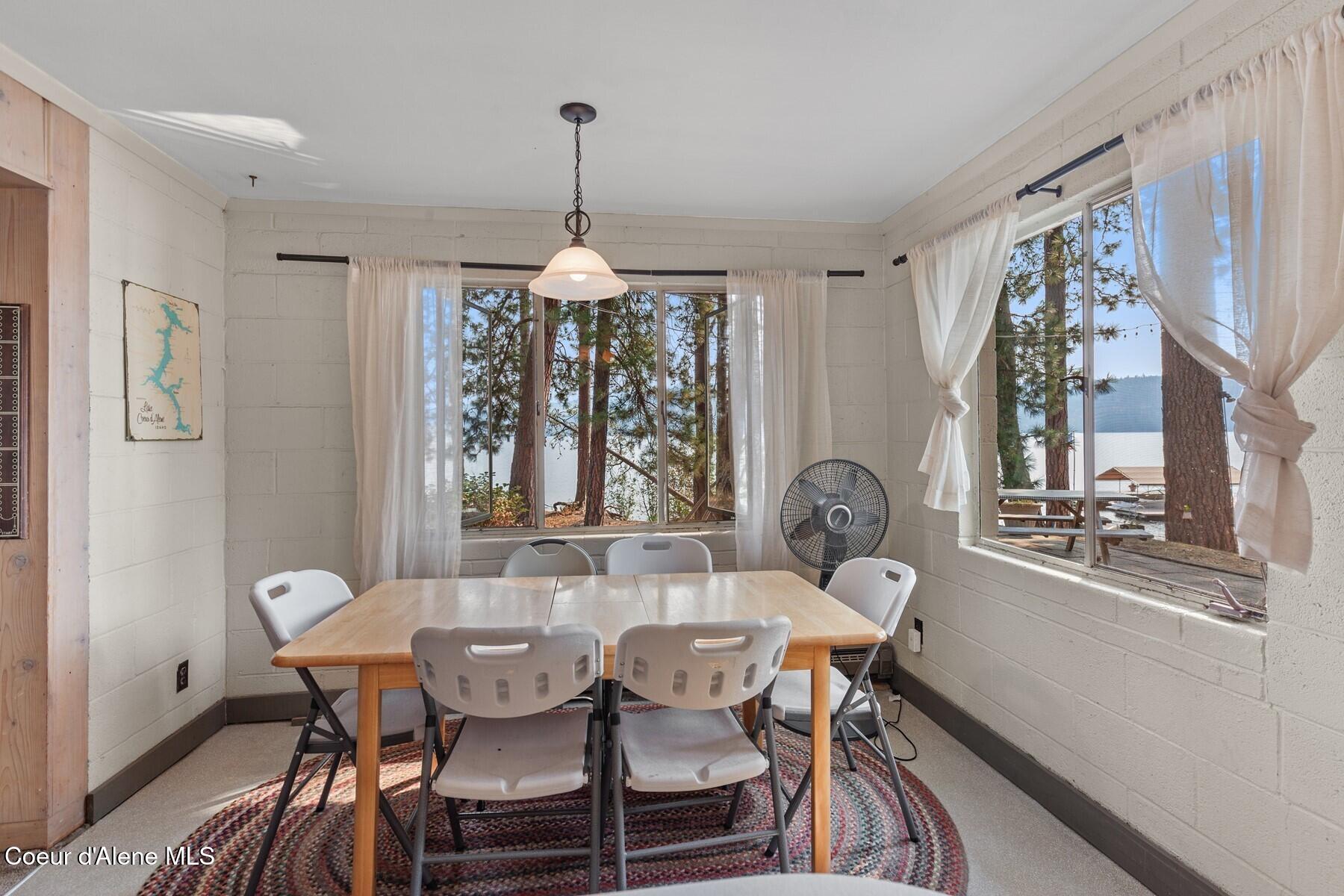 6570 W Rockford Bay Rd, Coeur d'Alene
