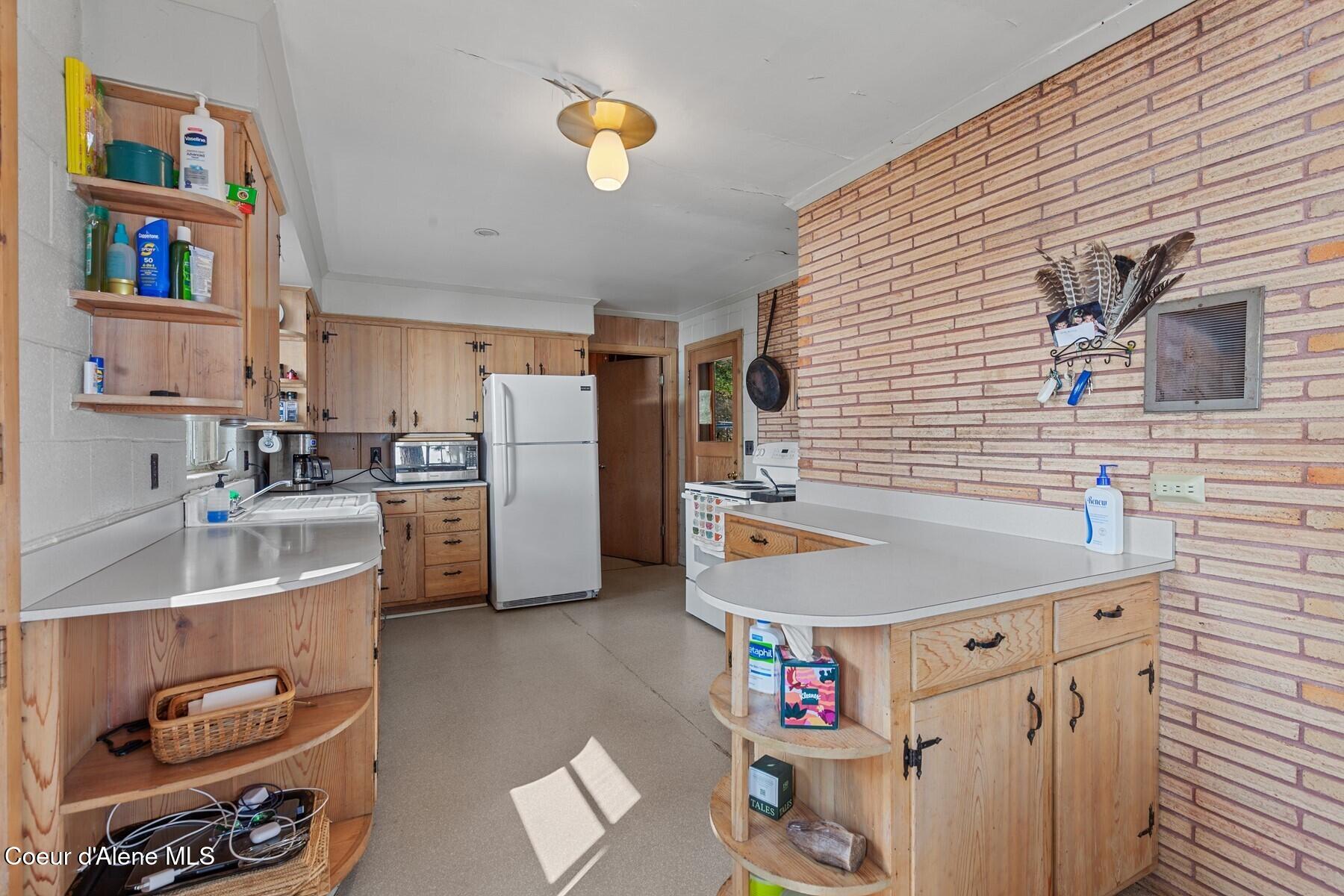 6570 W Rockford Bay Rd, Coeur d'Alene