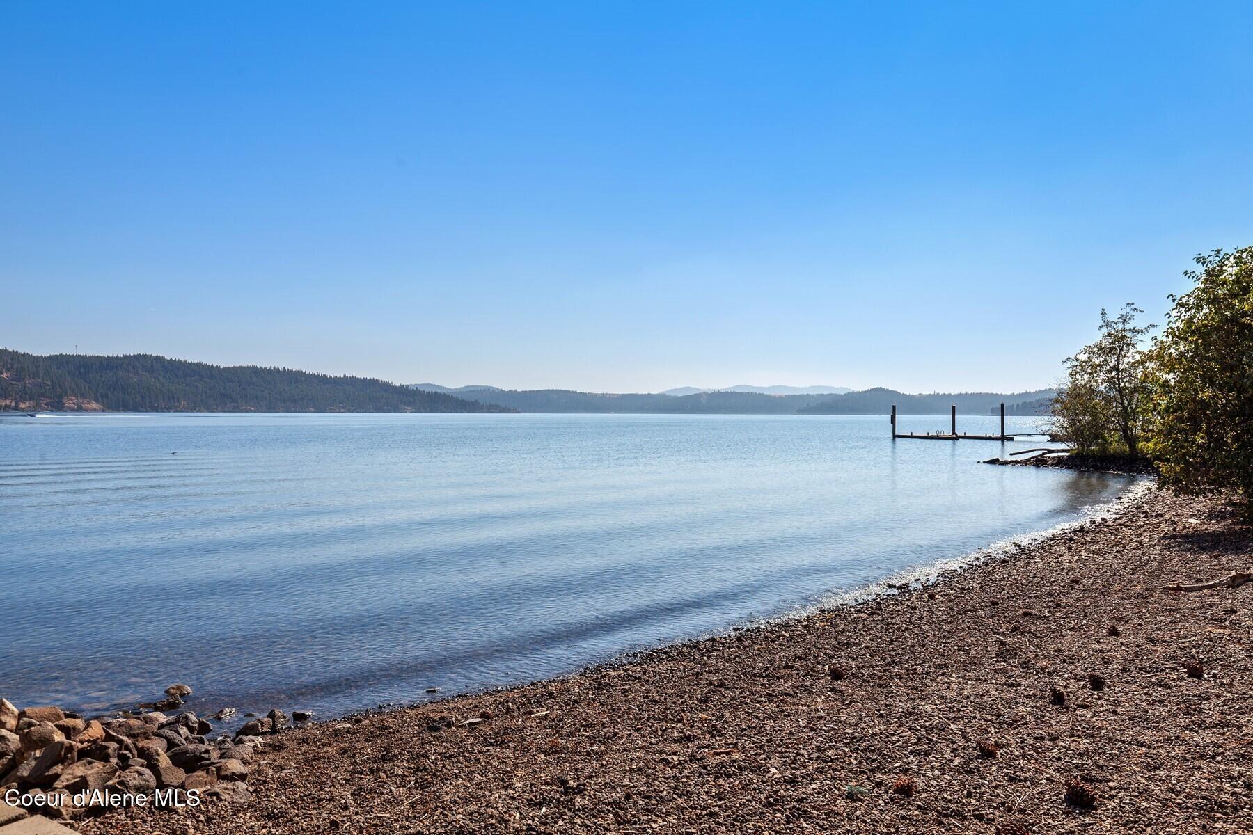 6574 W Rockford Bay Rd, Coeur d'Alene