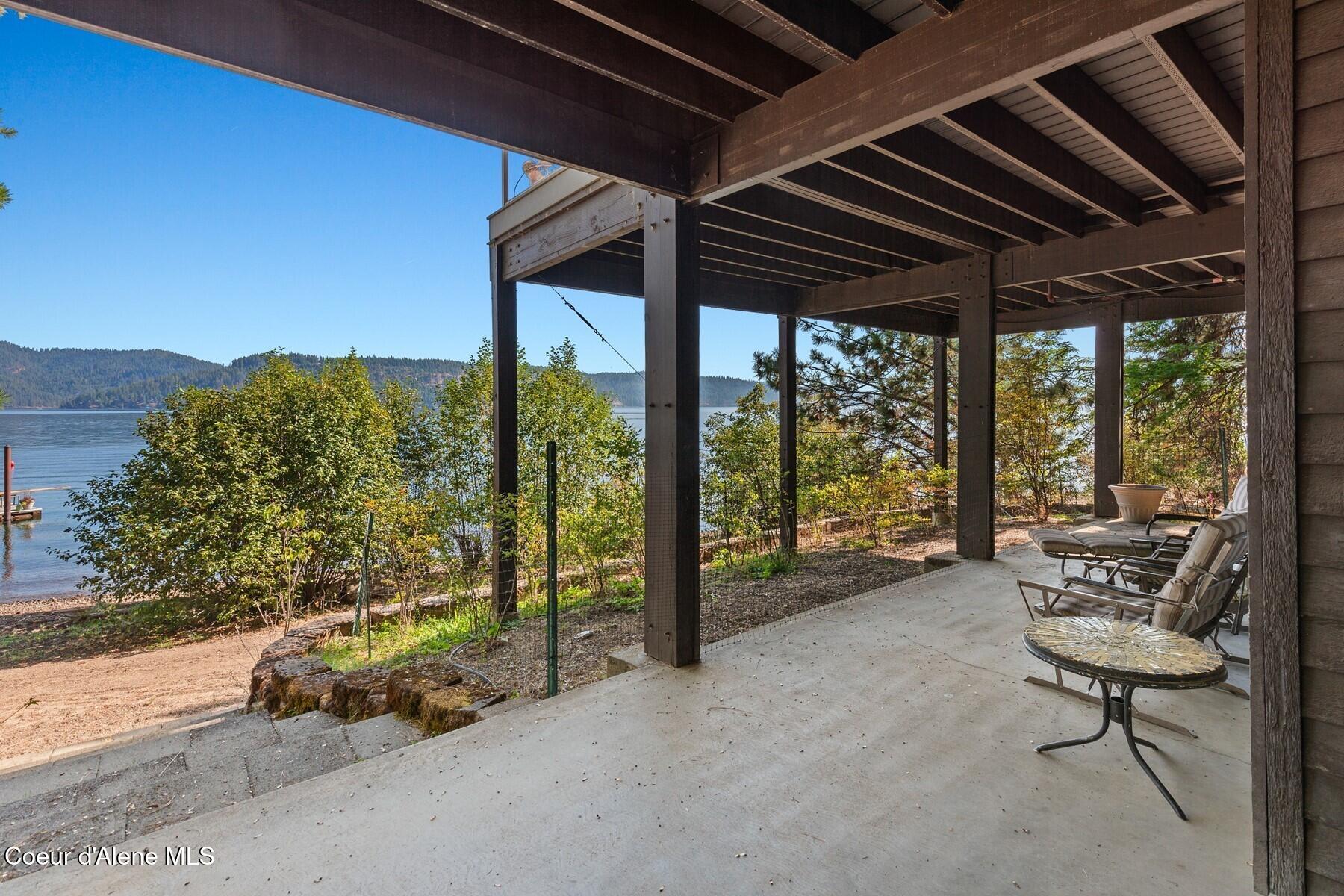 6574 W Rockford Bay Rd, Coeur d'Alene