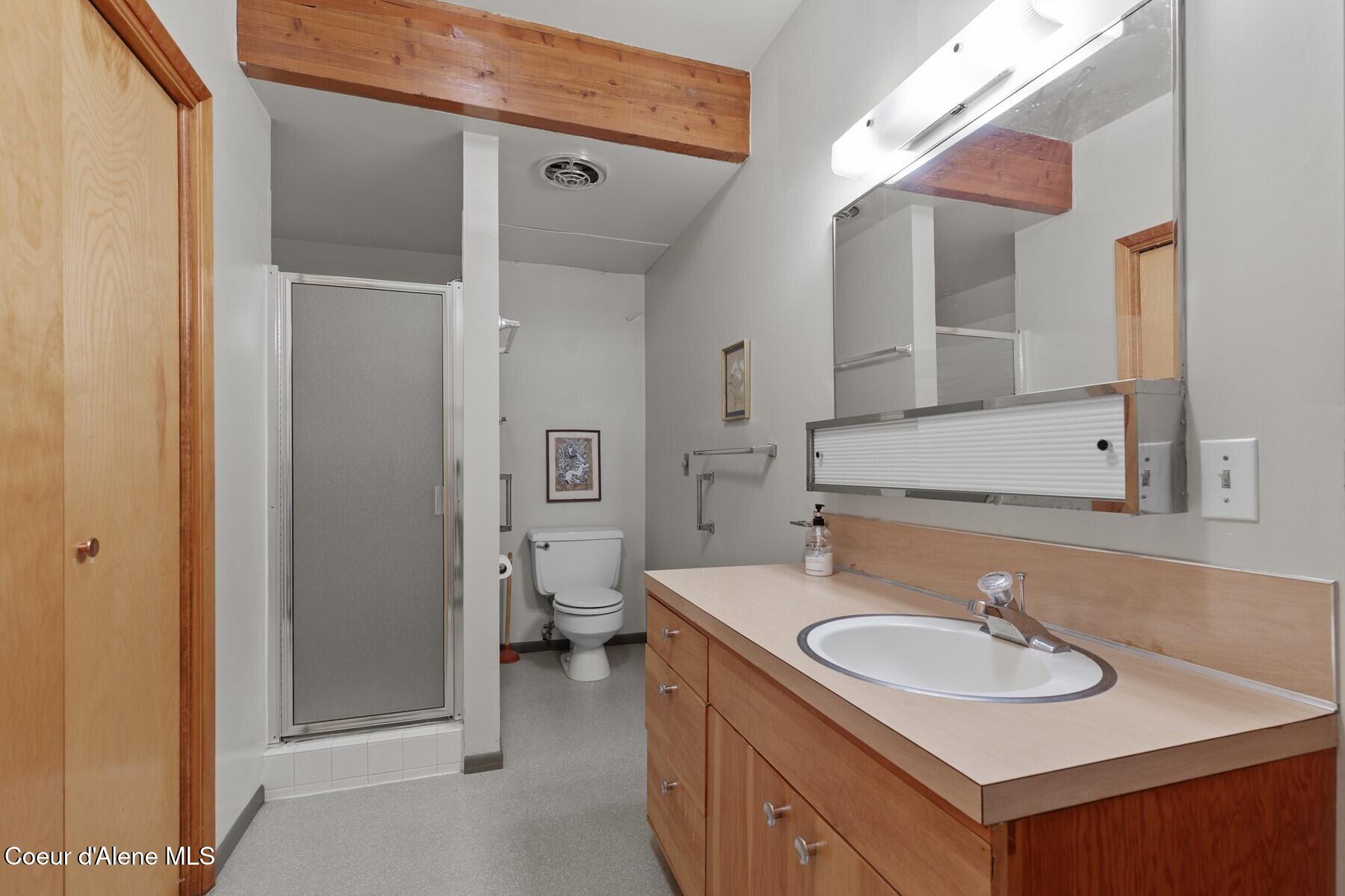 6574 W Rockford Bay Rd, Coeur d'Alene