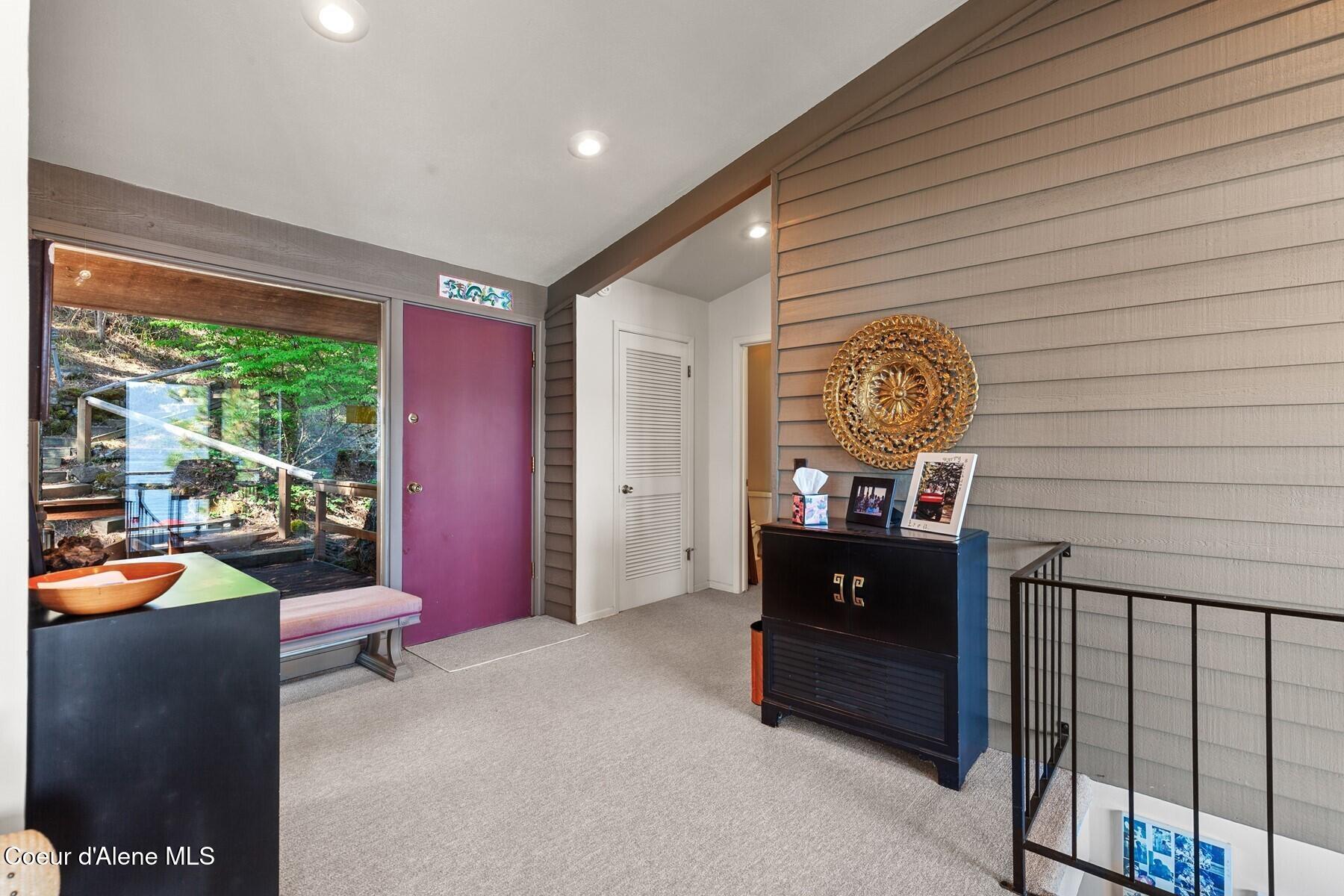 6574 W Rockford Bay Rd, Coeur d'Alene