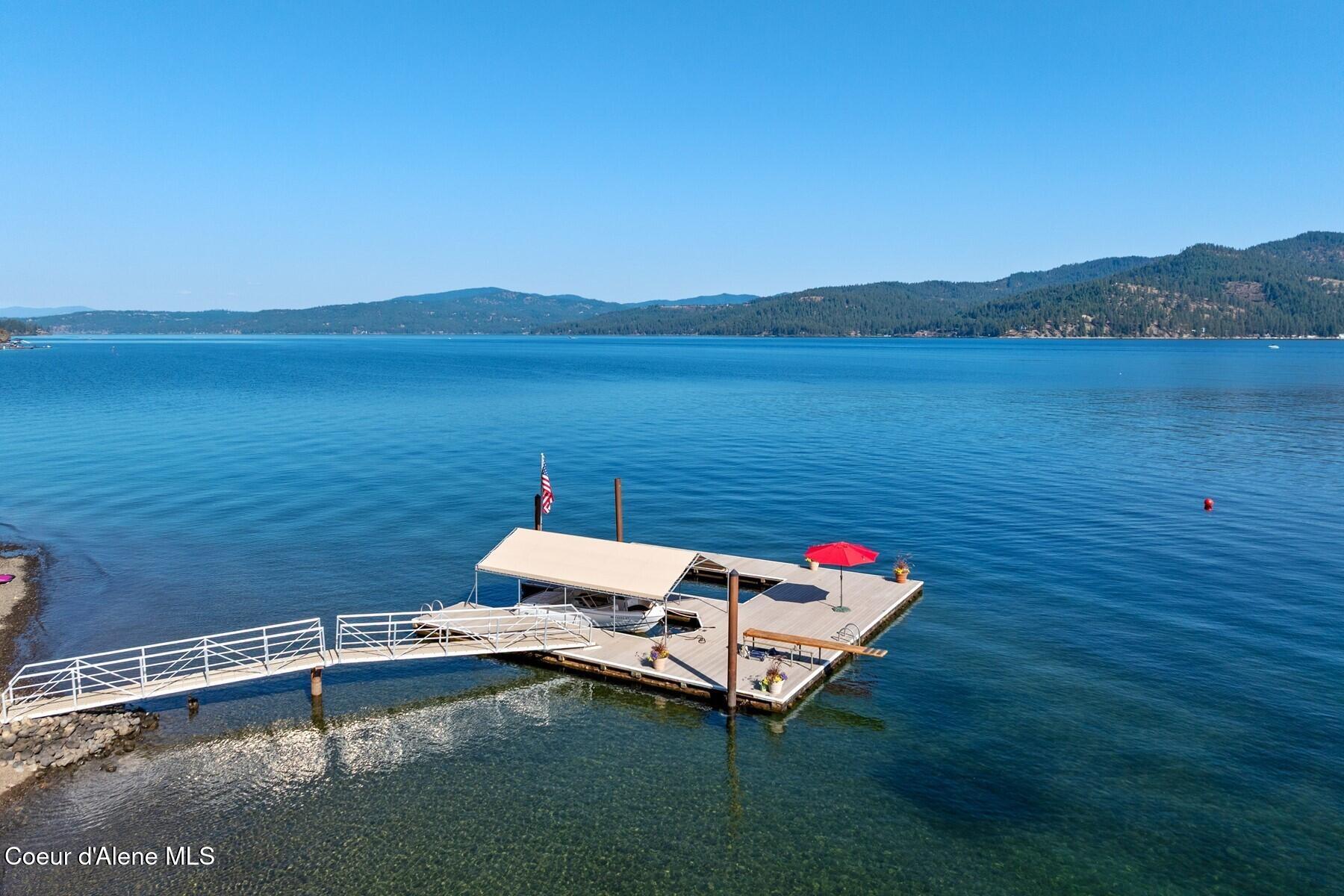 6574 W Rockford Bay Rd, Coeur d'Alene