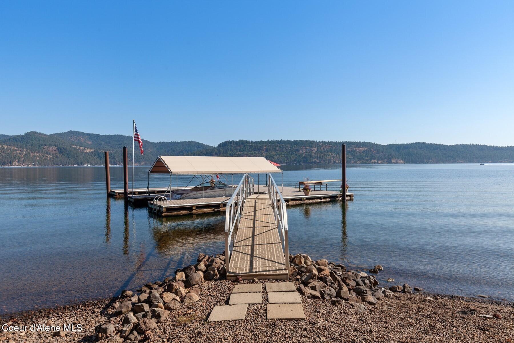 6574 W Rockford Bay Rd, Coeur d'Alene