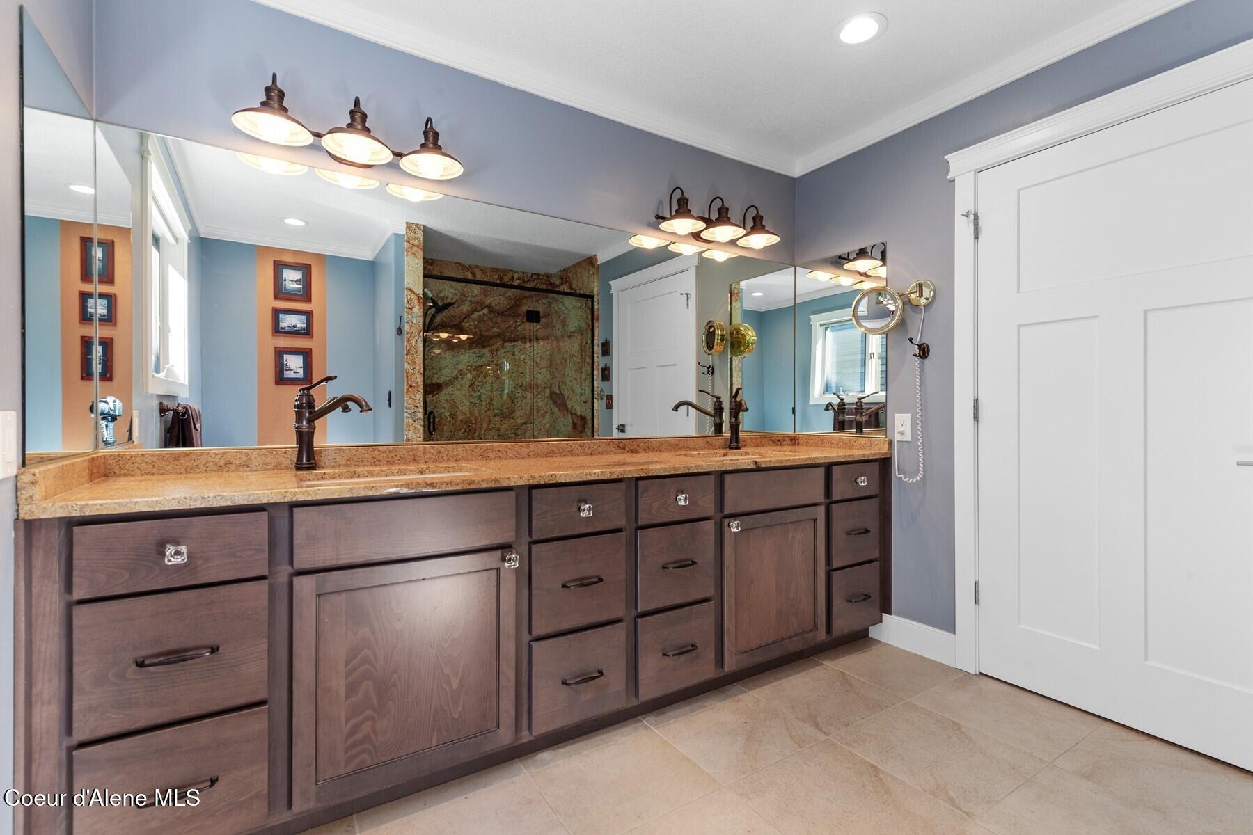 3867 W Fairway Dr, Coeur d'Alene