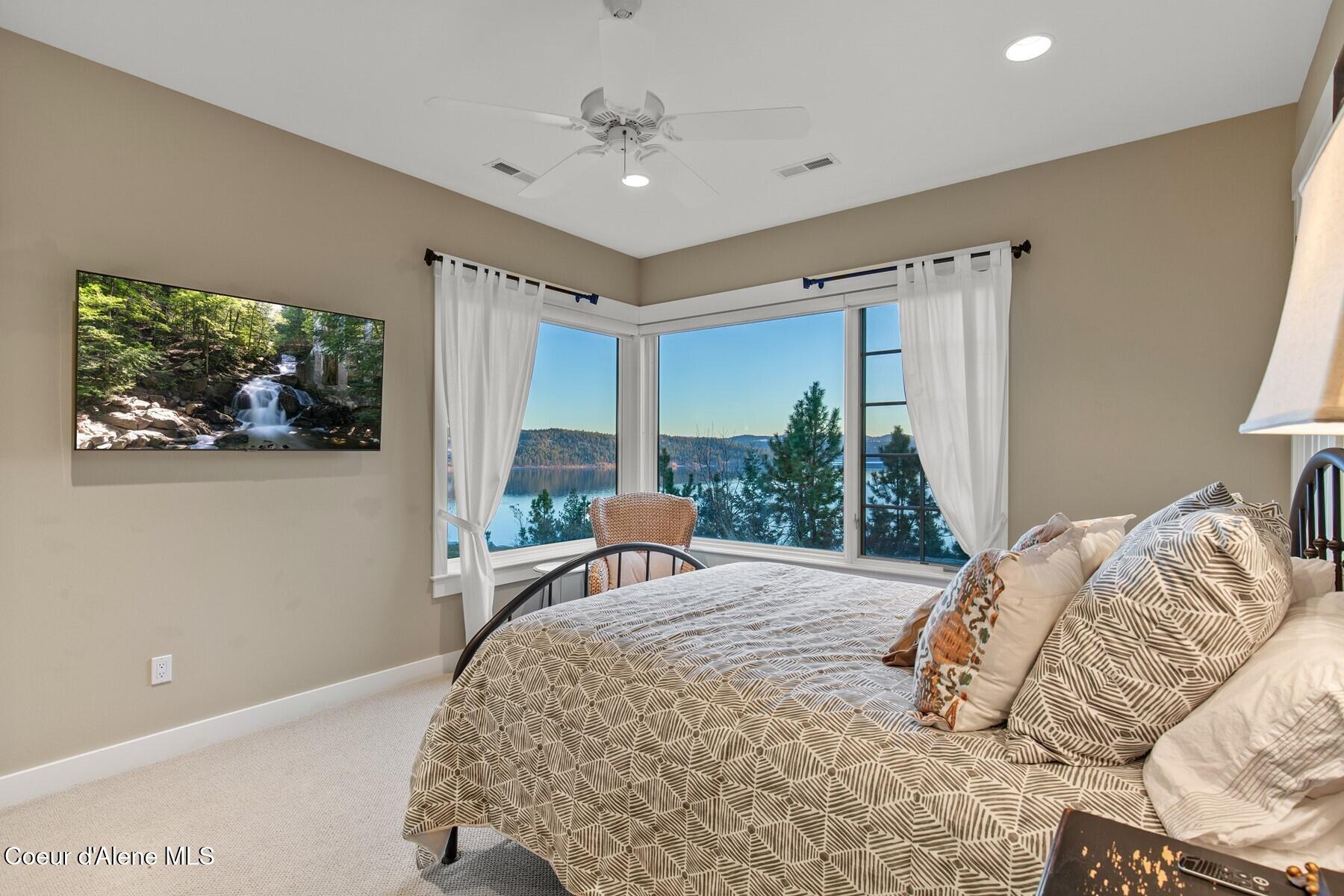 5828 W Onyx Cir, Coeur d'Alene