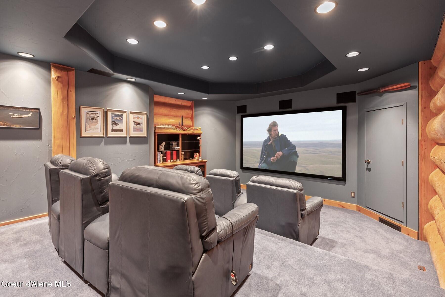 18869 S Trekker Woods Rd, Coeur d'Alene