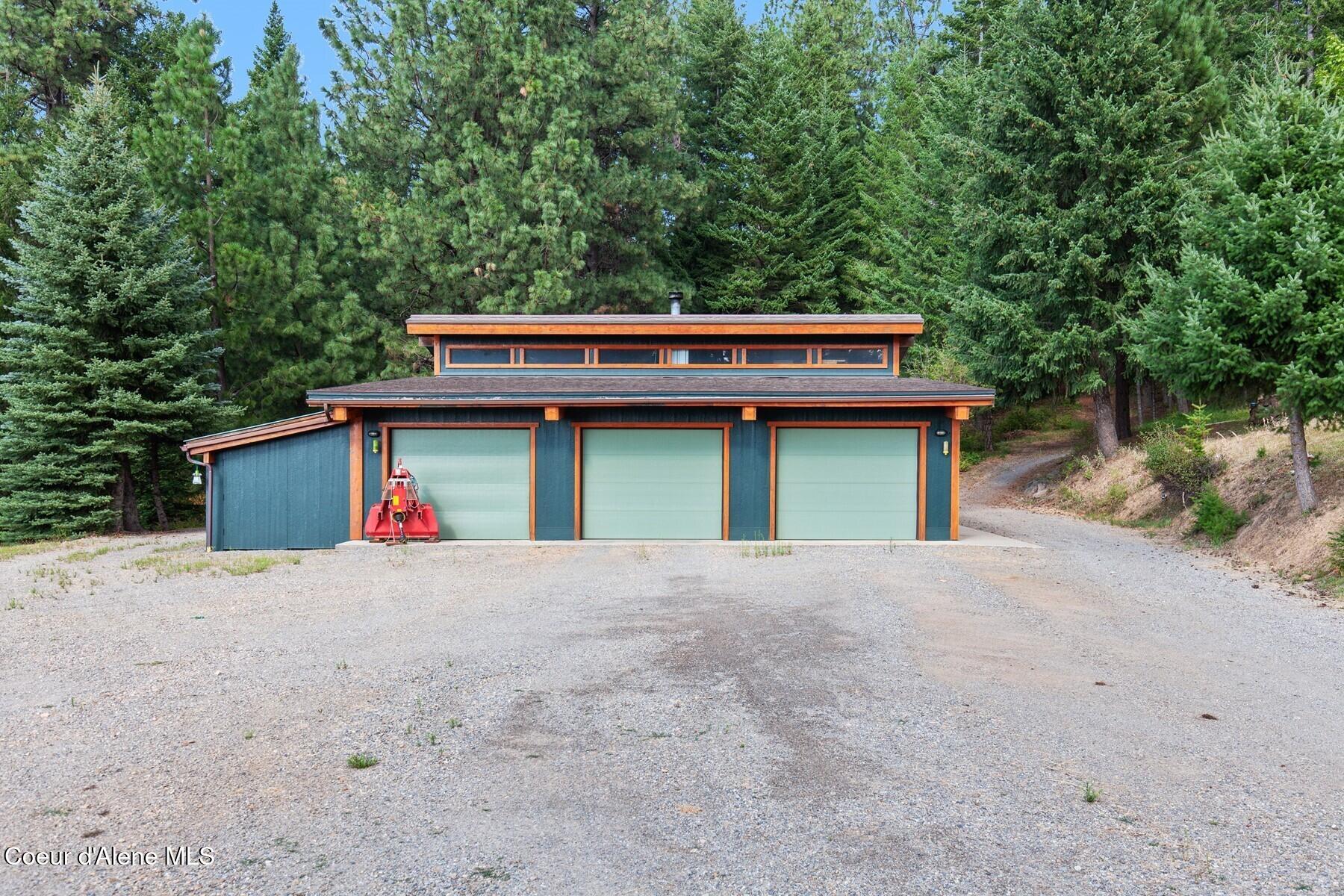 8562 S Gozzer Rd