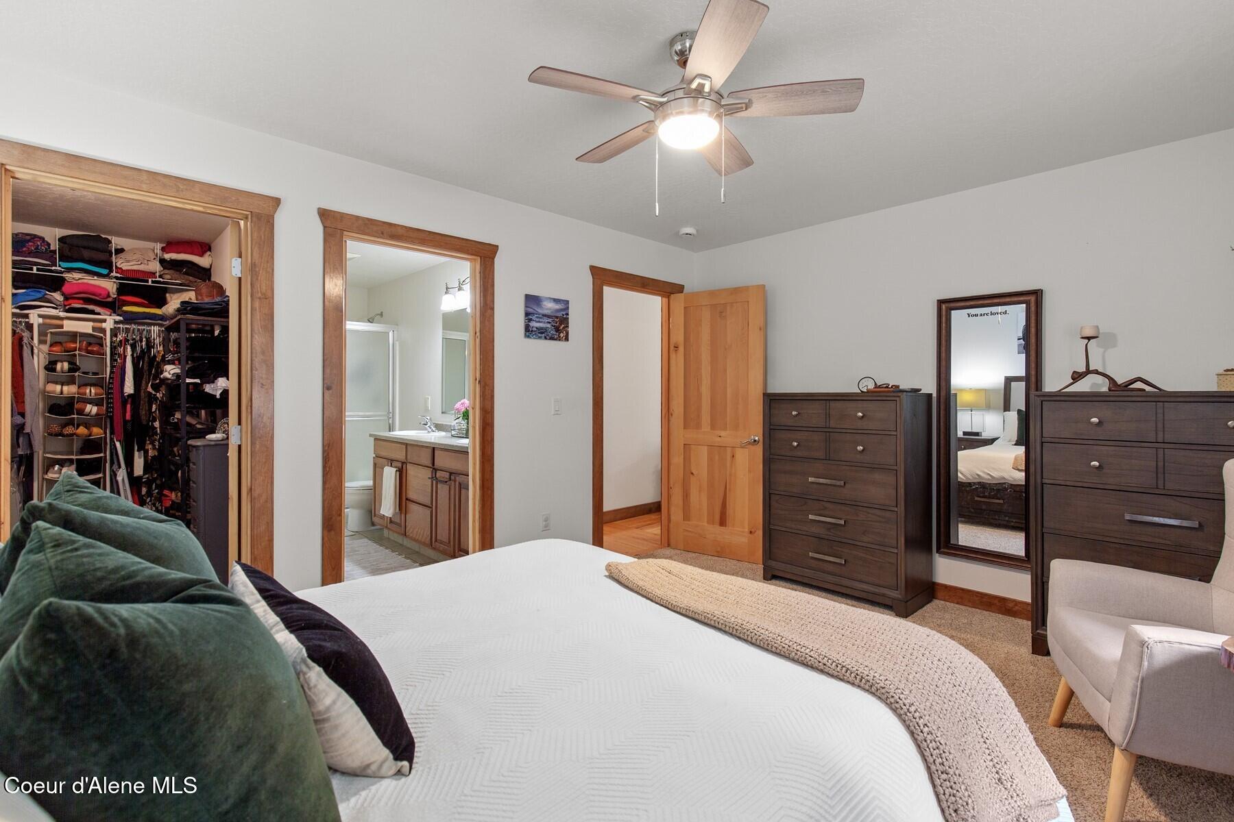 11074 W Riverview Dr