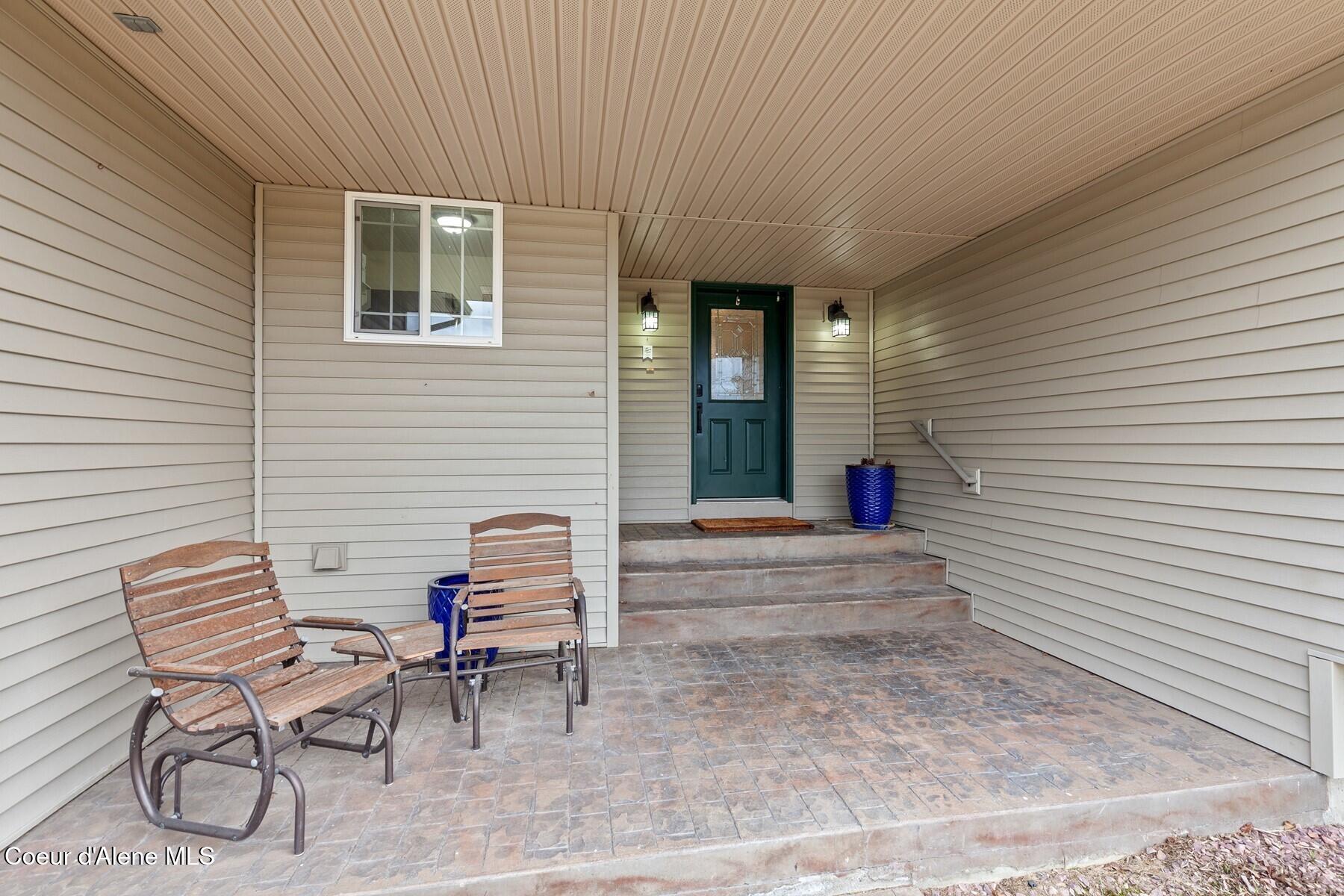 11074 W Riverview Dr