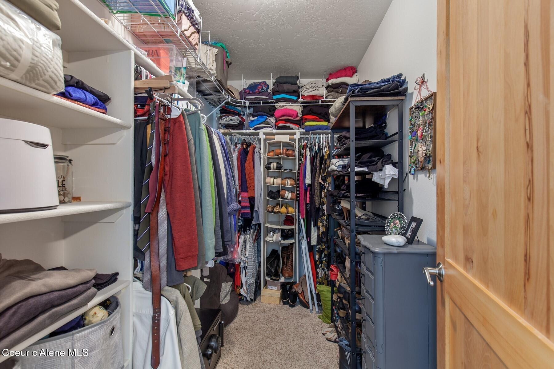 11074 W Riverview Dr