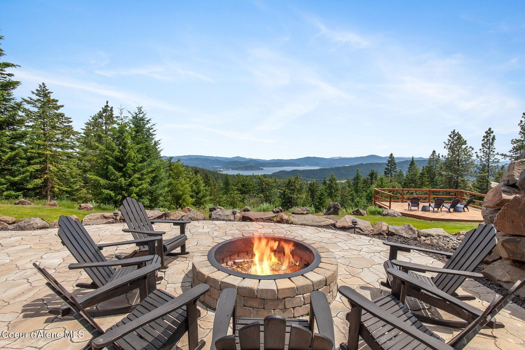 1238 S Reynolds Rd, Coeur d'Alene