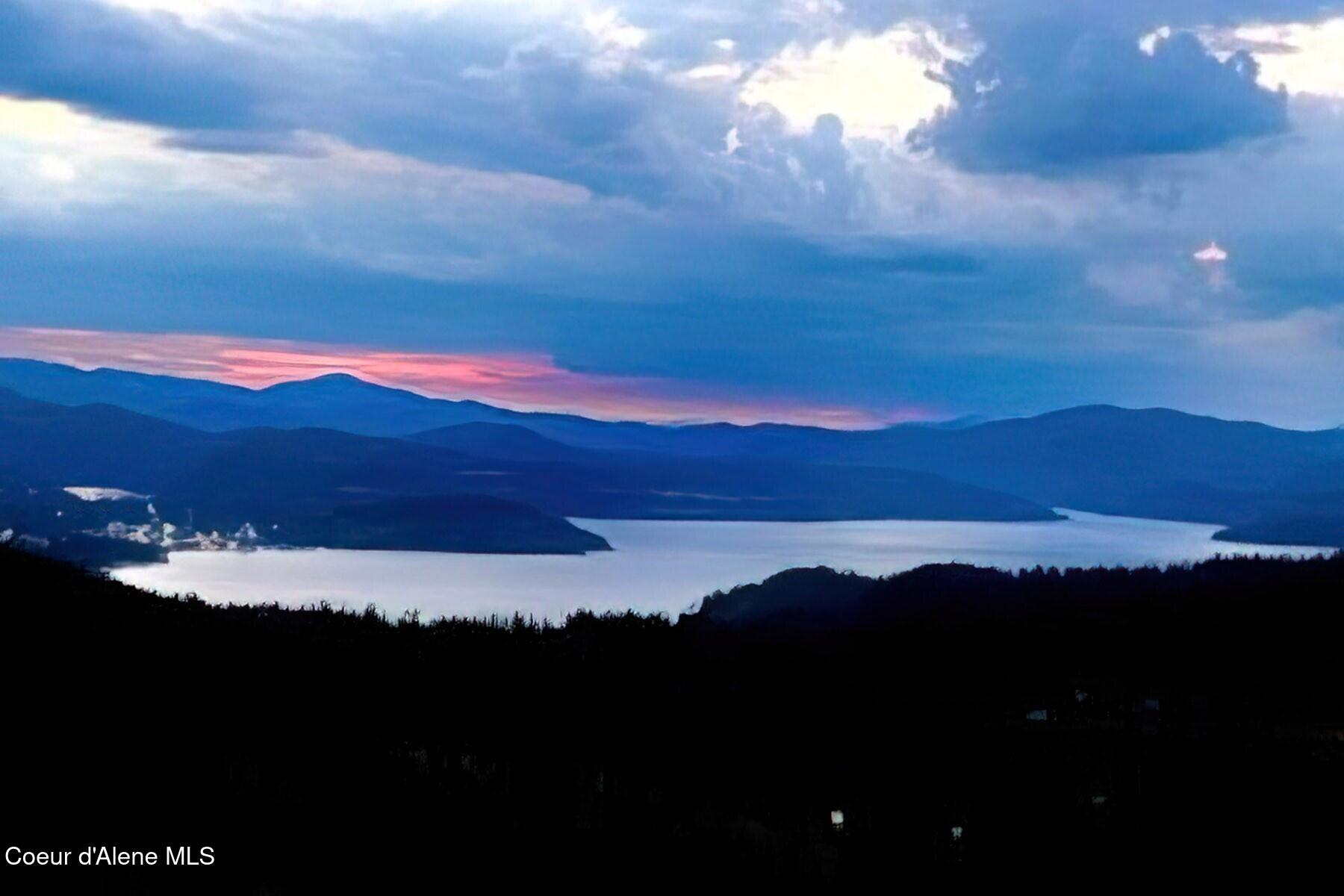 1238 S Reynolds Rd, Coeur d'Alene