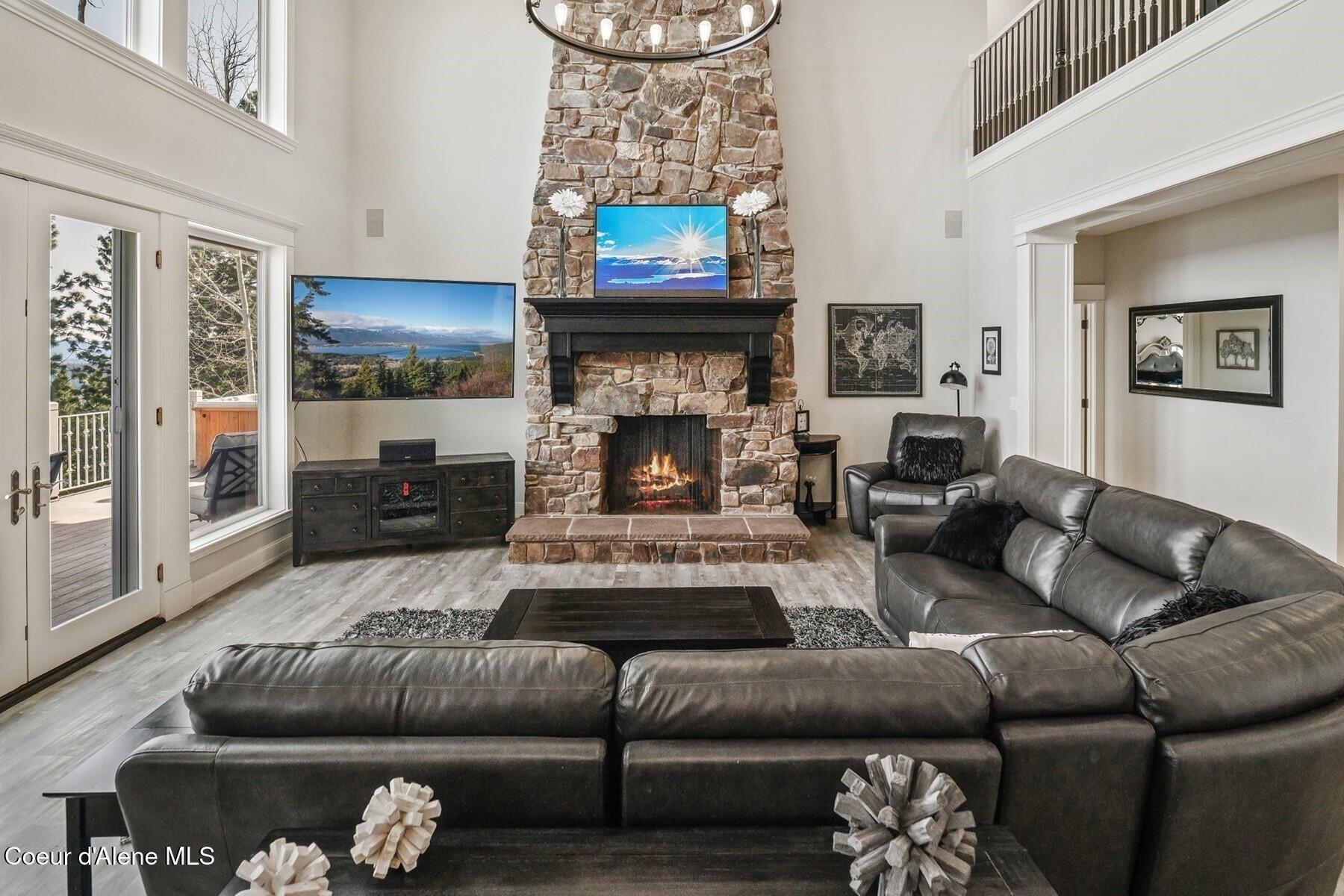 1238 S Reynolds Rd, Coeur d'Alene