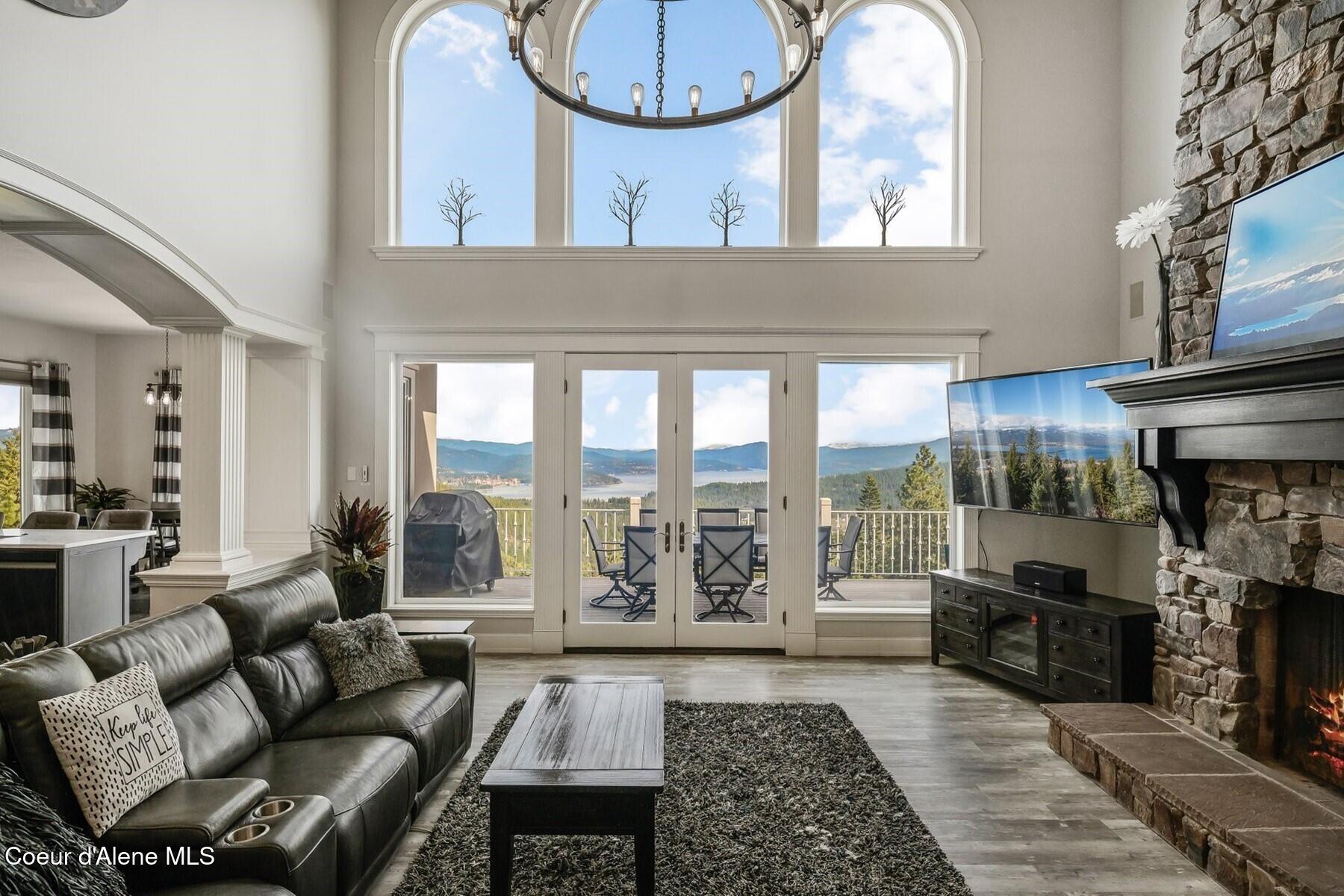 1238 S Reynolds Rd, Coeur d'Alene