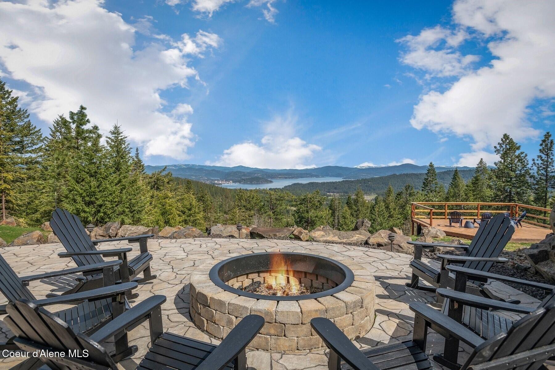 1238 S Reynolds Rd, Coeur d'Alene