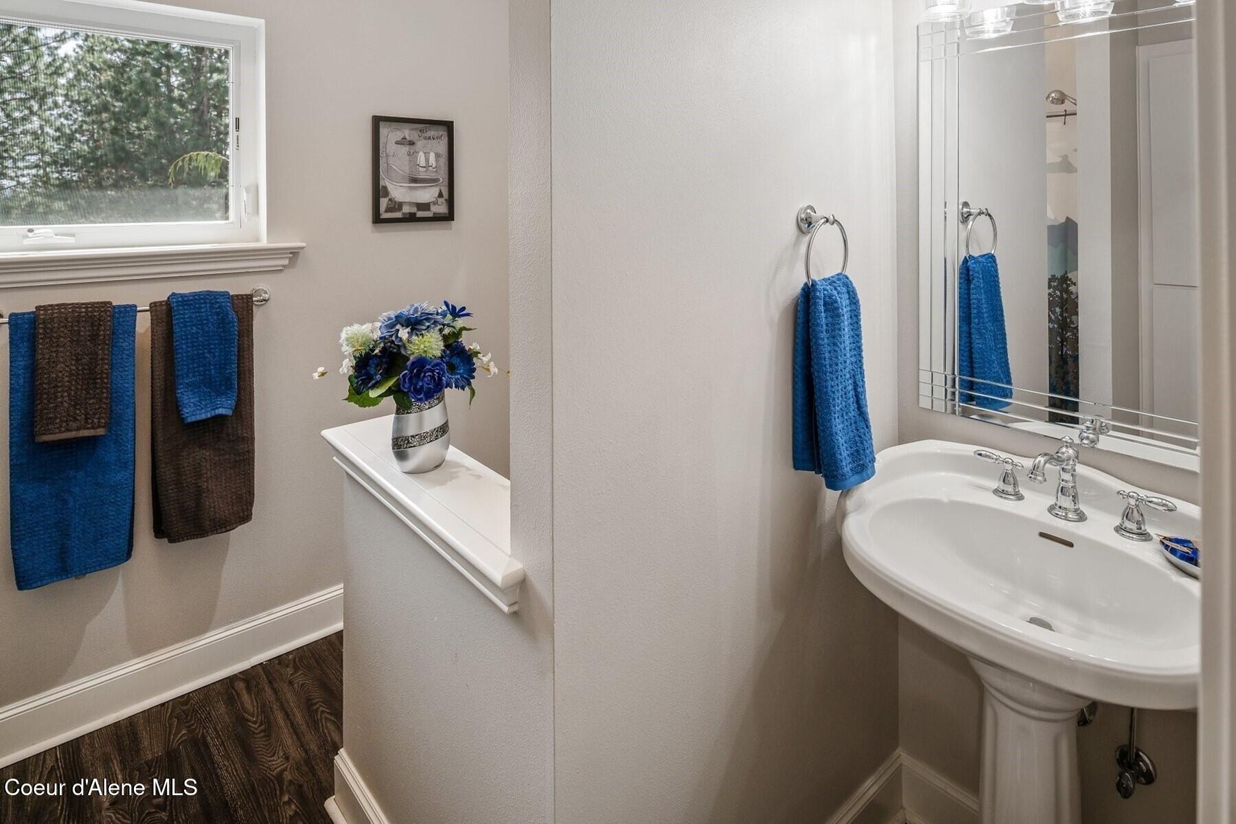 1238 S Reynolds Rd, Coeur d'Alene