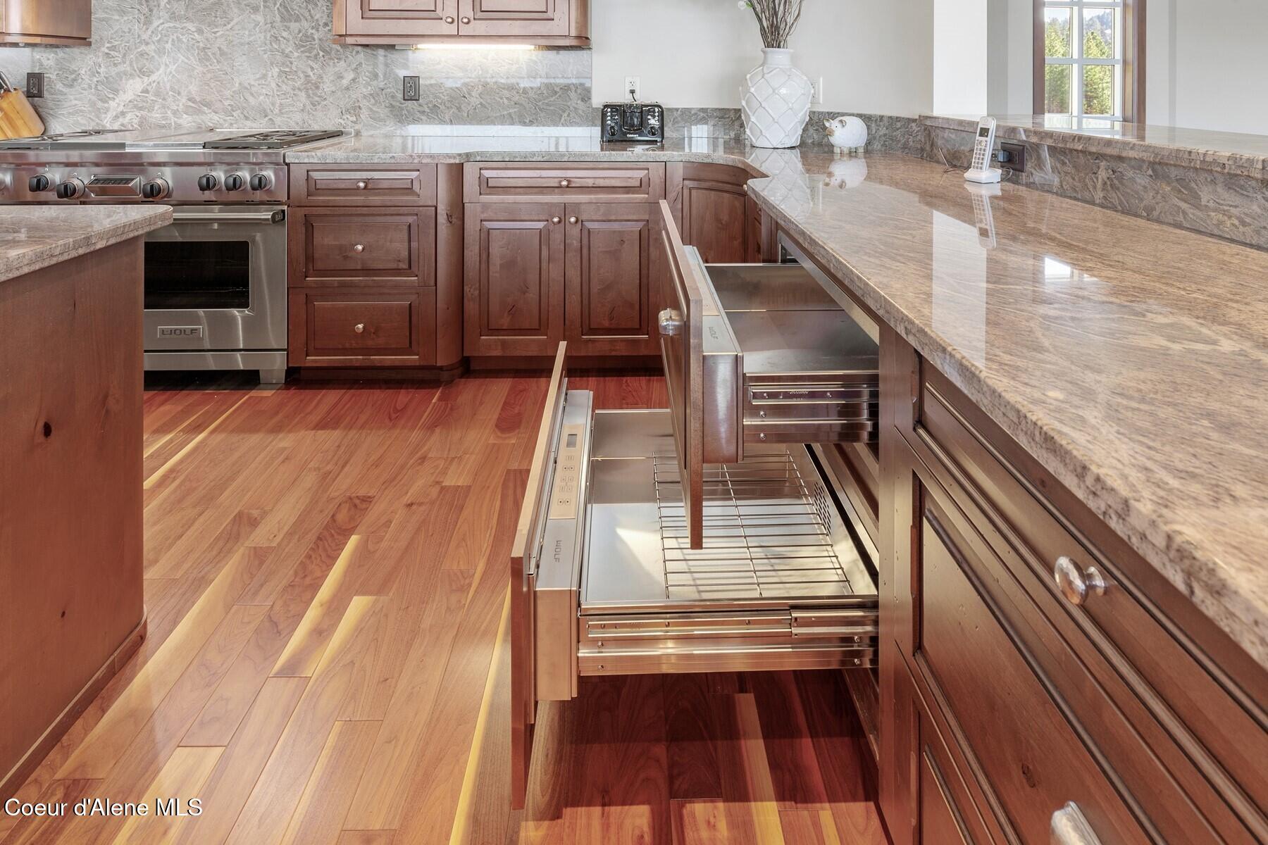 1031 S Island Green Dr, Coeur d'Alene