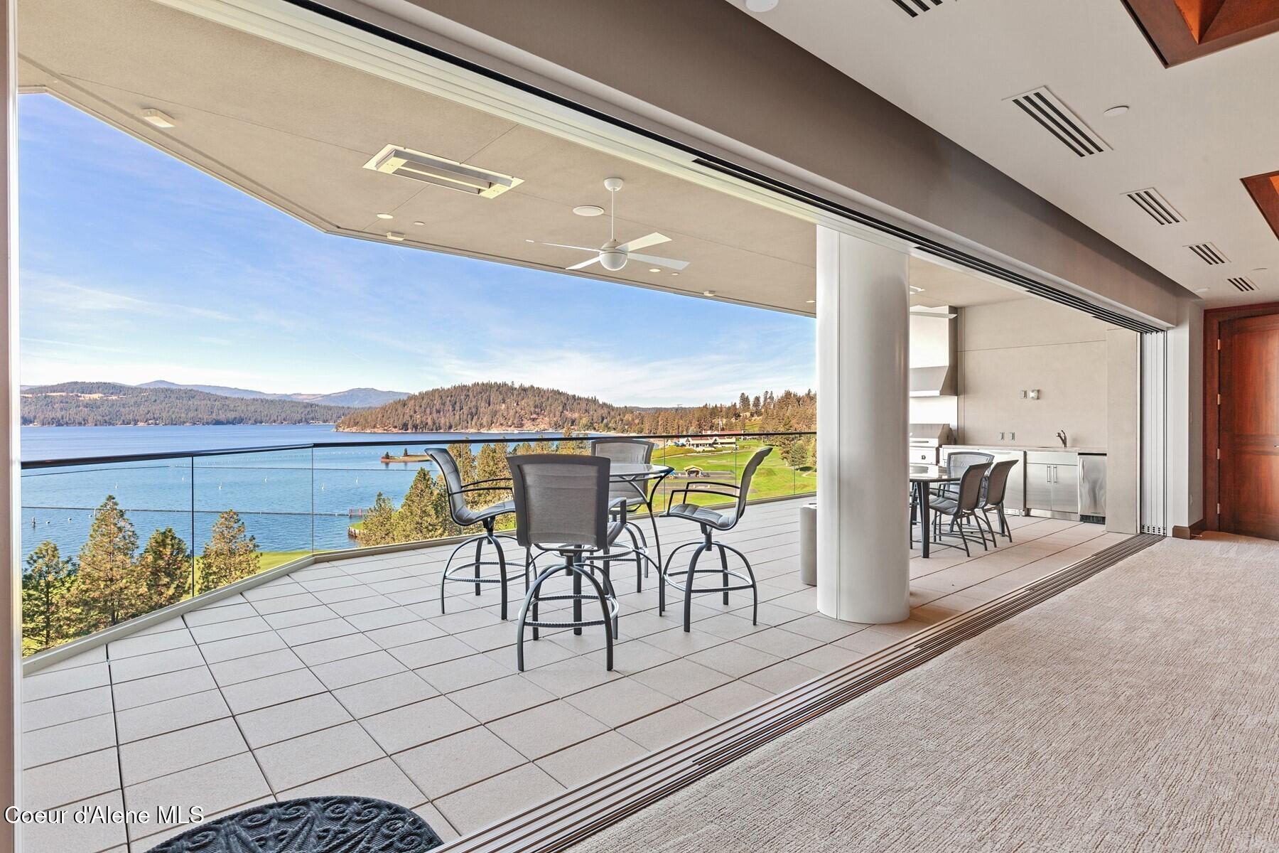 1031 S Island Green Dr, Coeur d'Alene