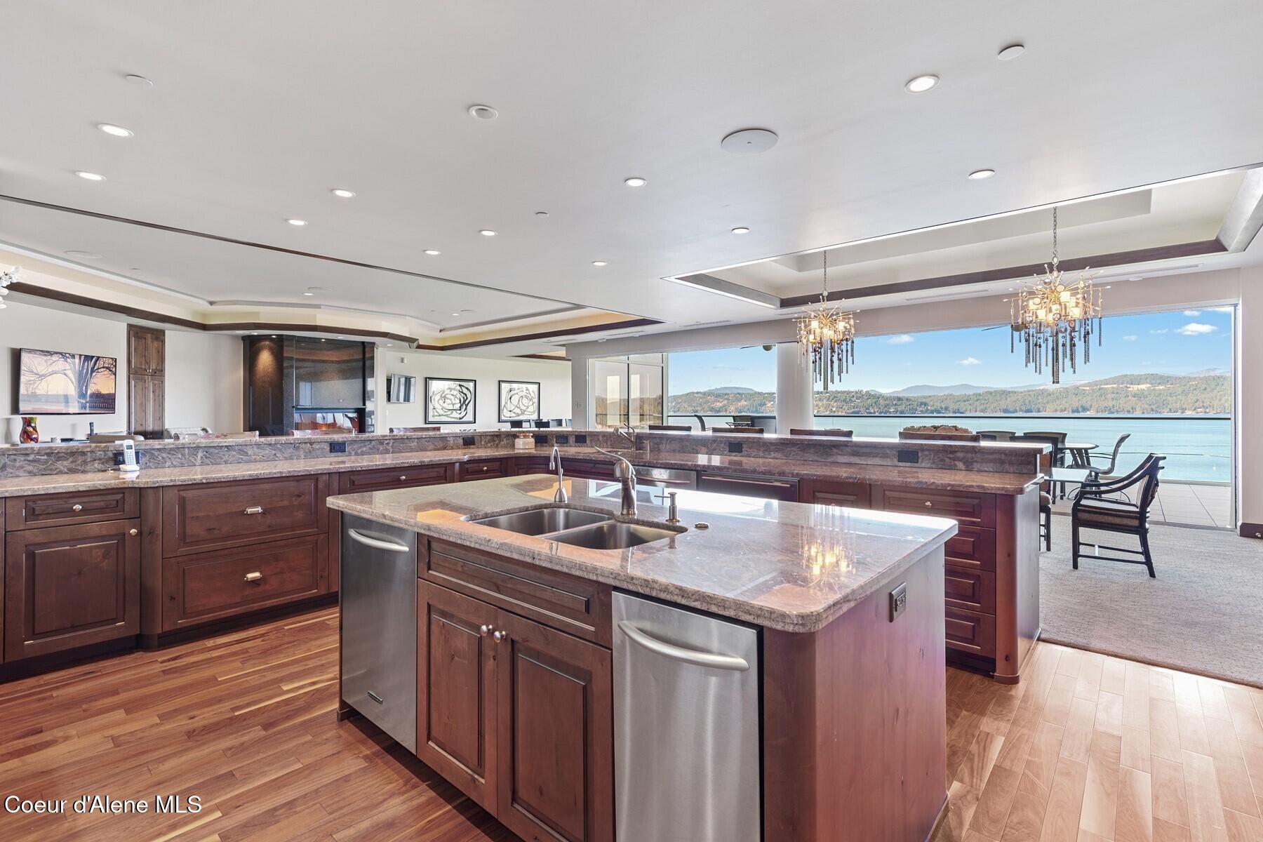 1031 S Island Green Dr, Coeur d'Alene