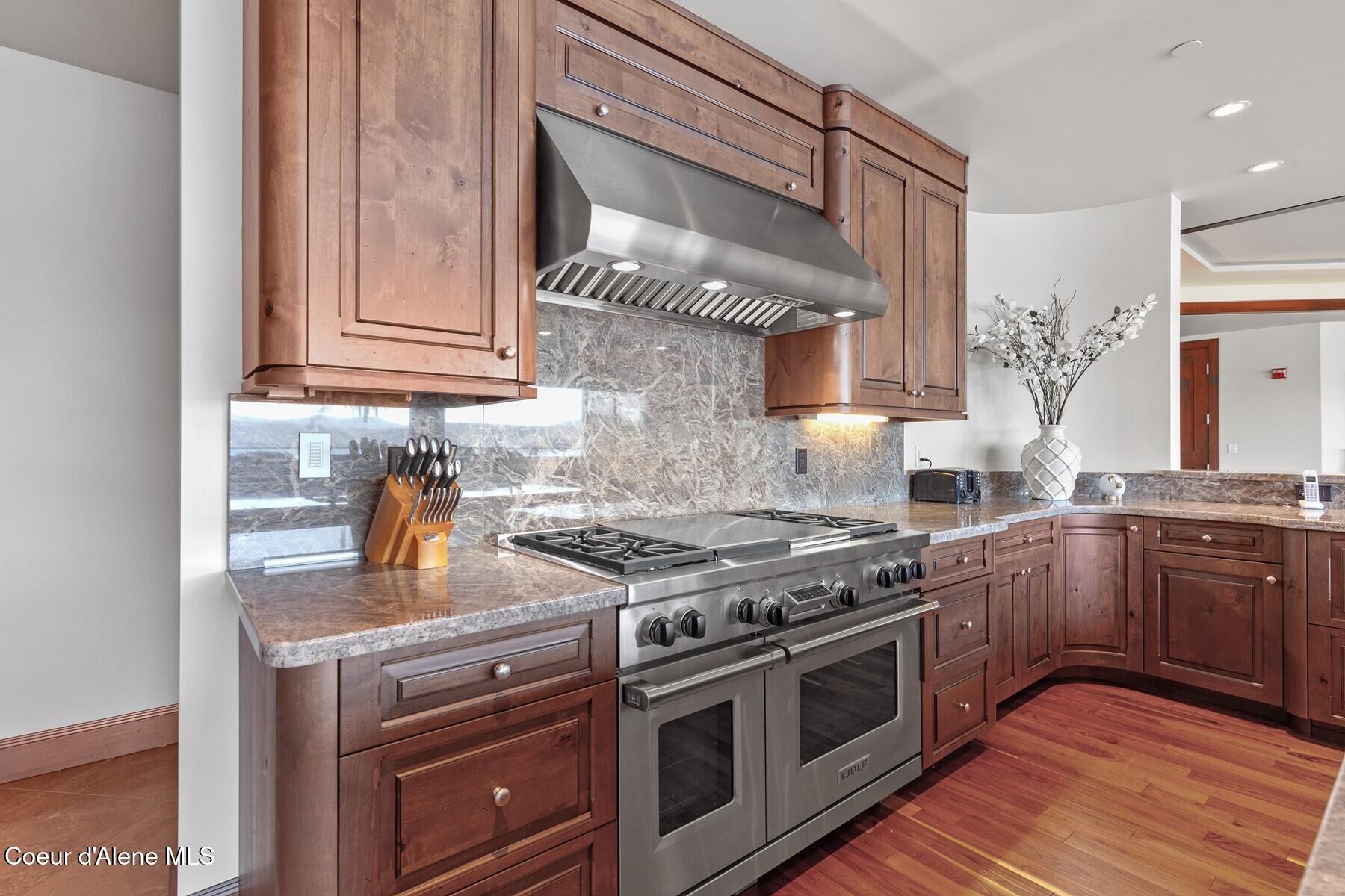 1031 S Island Green Dr, Coeur d'Alene