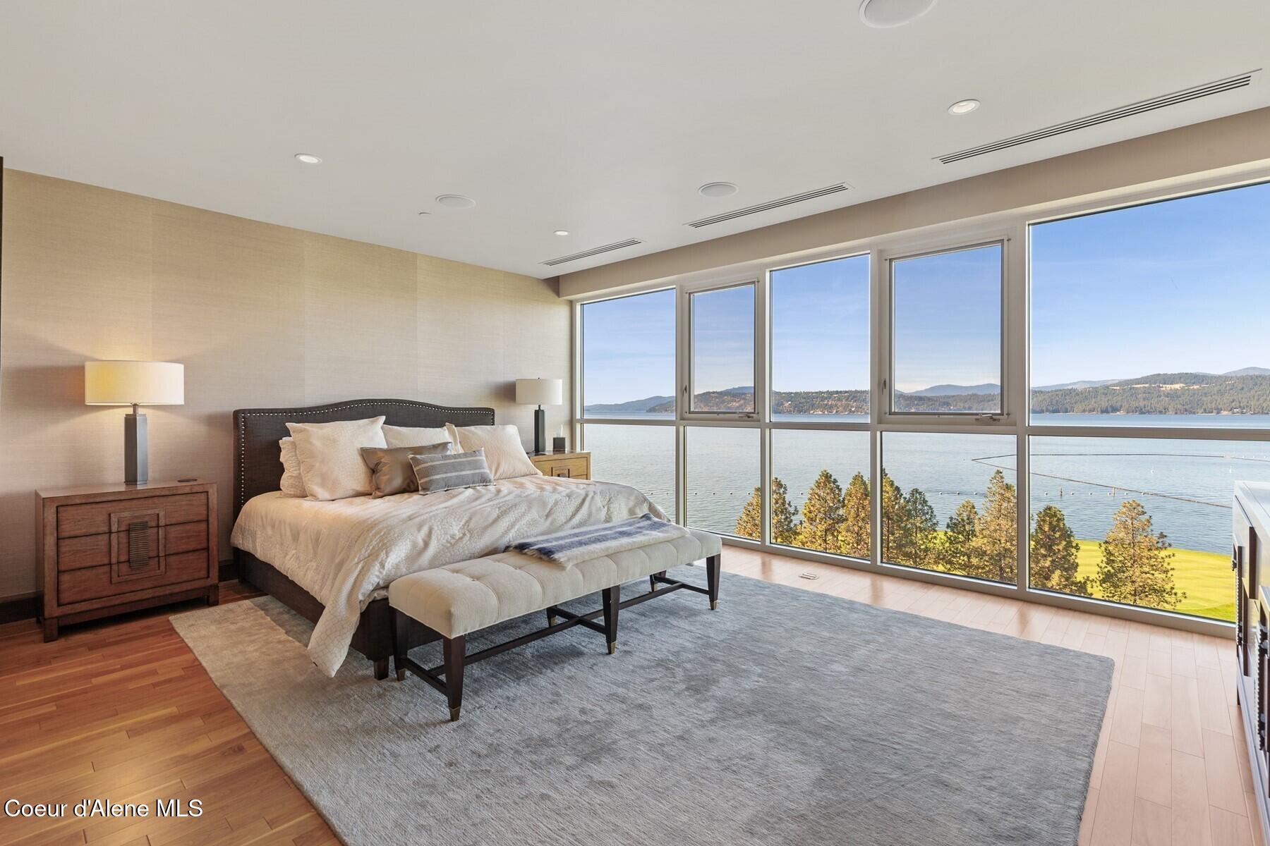 1031 S Island Green Dr, Coeur d'Alene